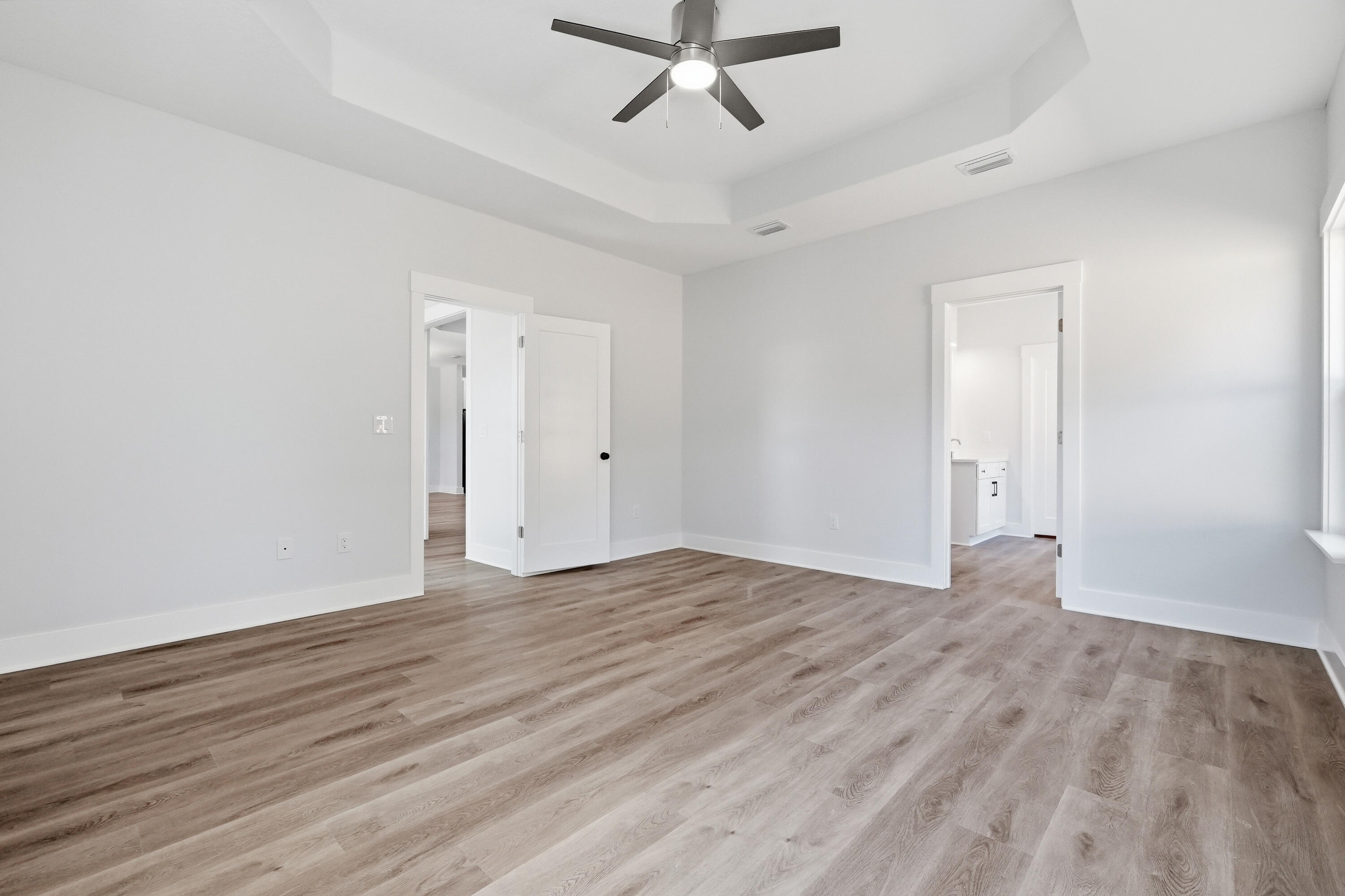 SPRINGDALE UNIT #1 LOT 3 BLK 4 - Residential