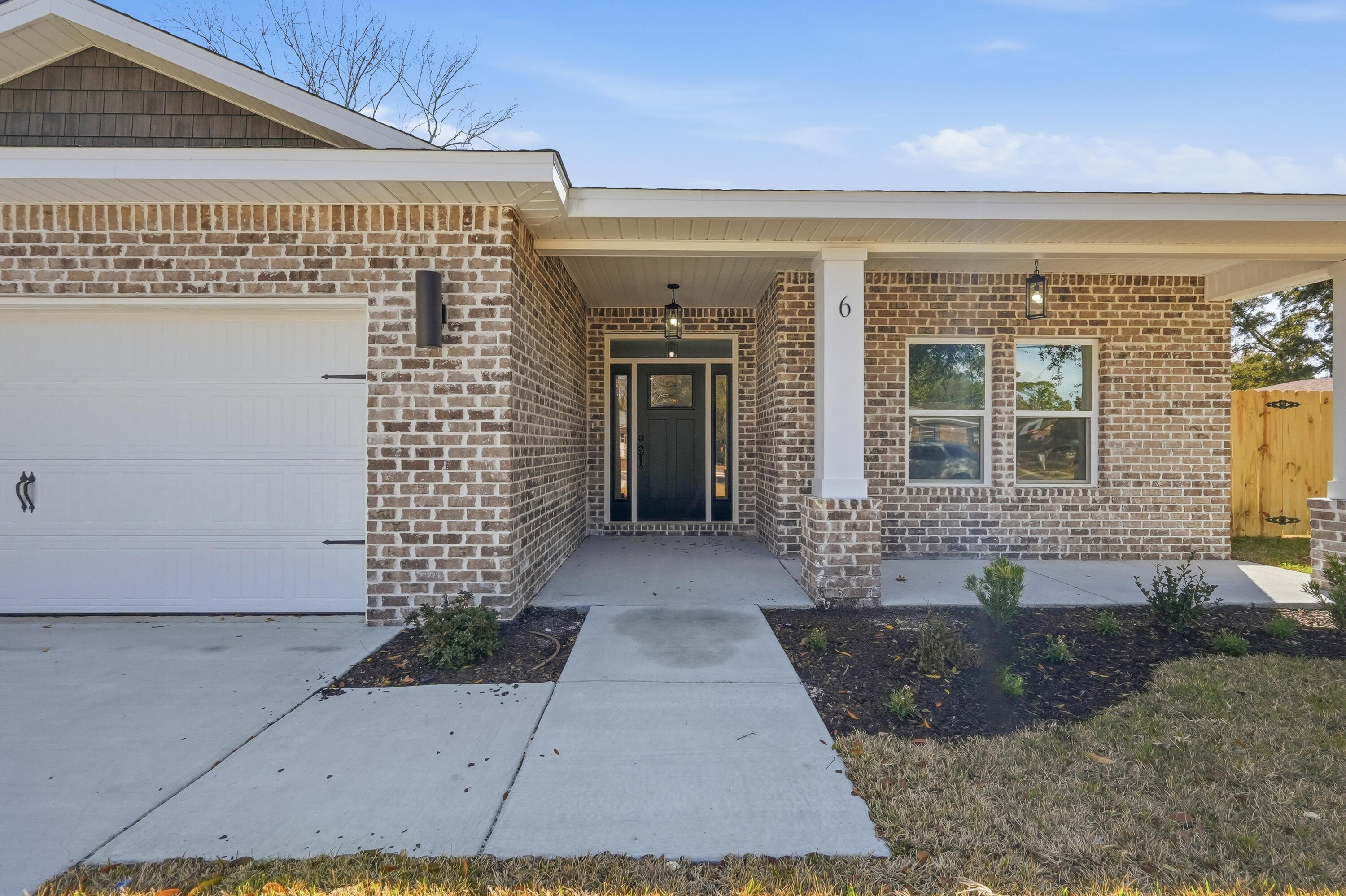 SPRINGDALE UNIT #1 LOT 3 BLK 4 - Residential