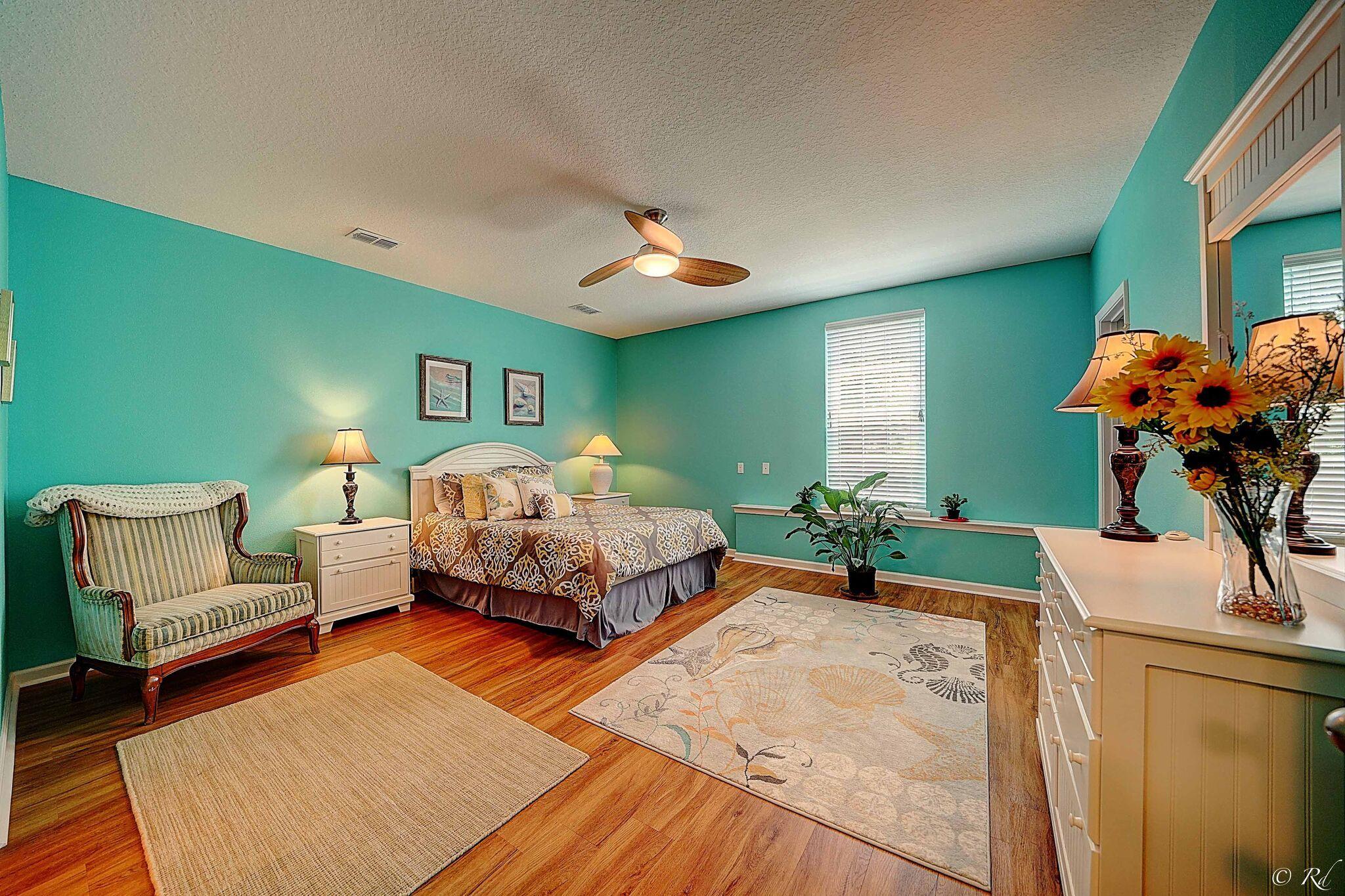 TURTLE COVE - Residential