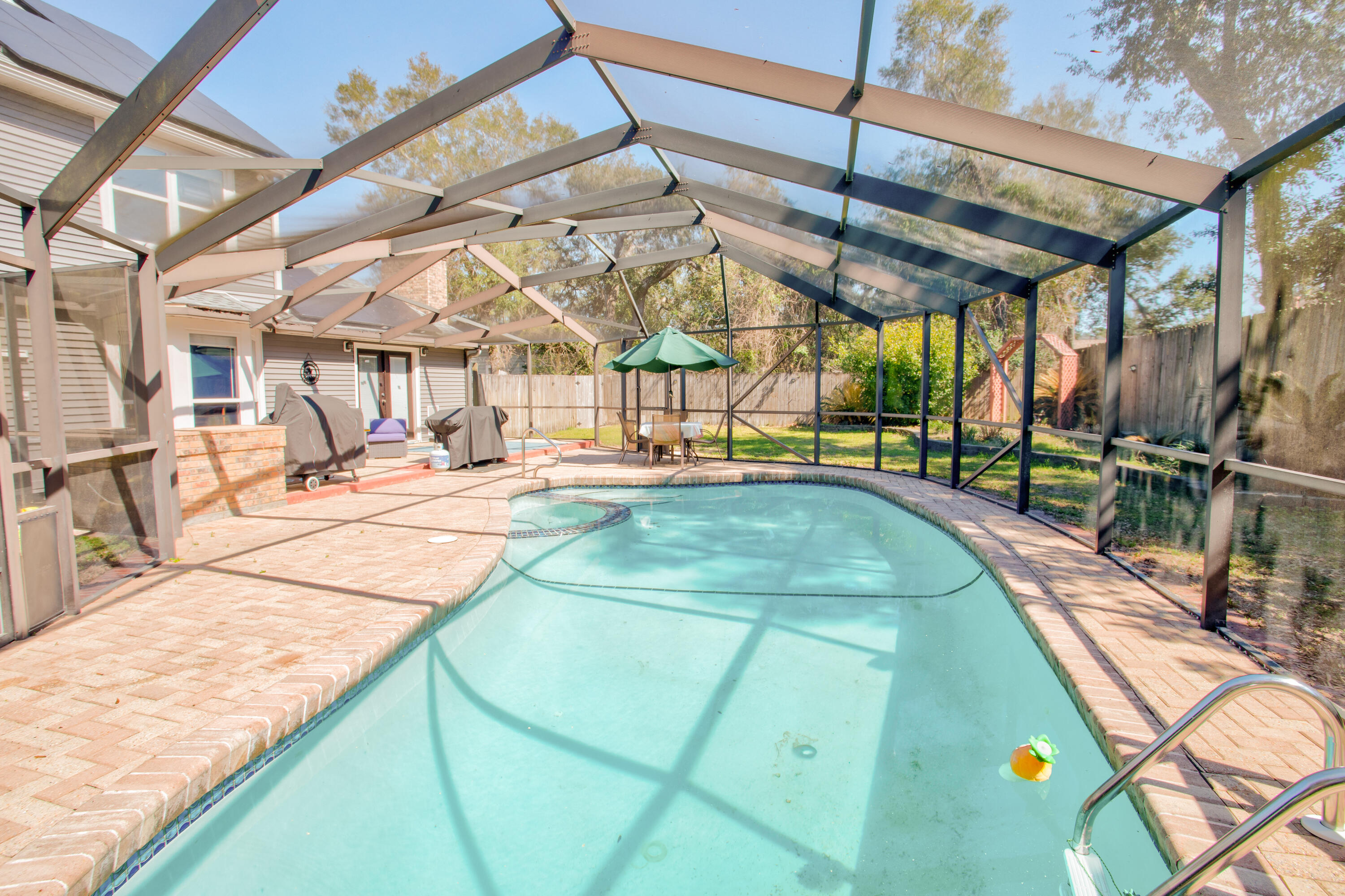 MAGNOLIA SHORES S/D - Residential