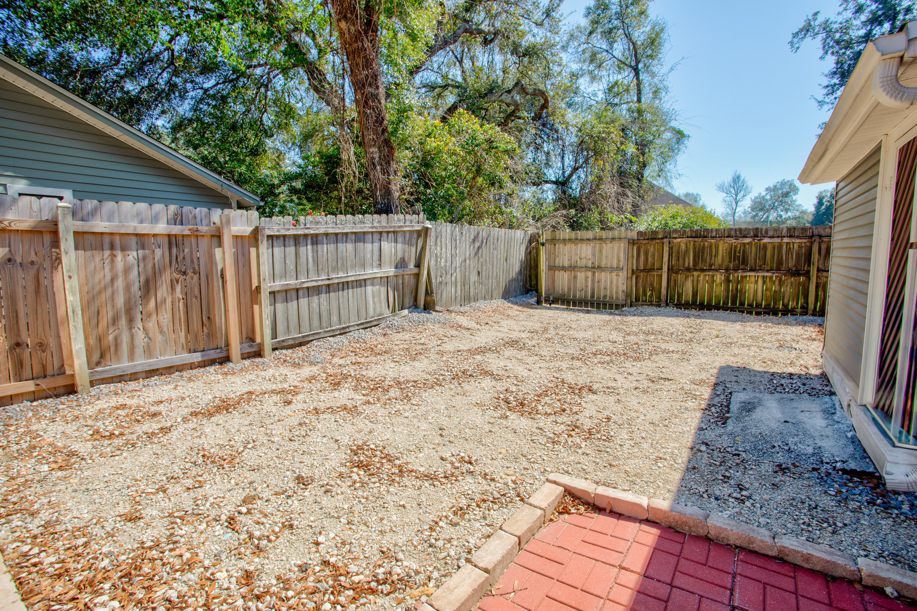 MAGNOLIA SHORES S/D - Residential