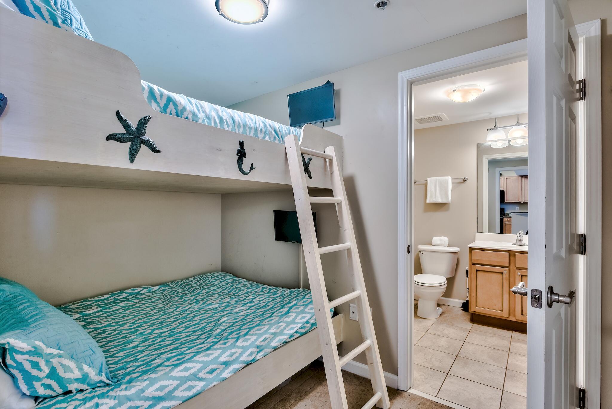 THE PALMS OF DESTIN - Residential