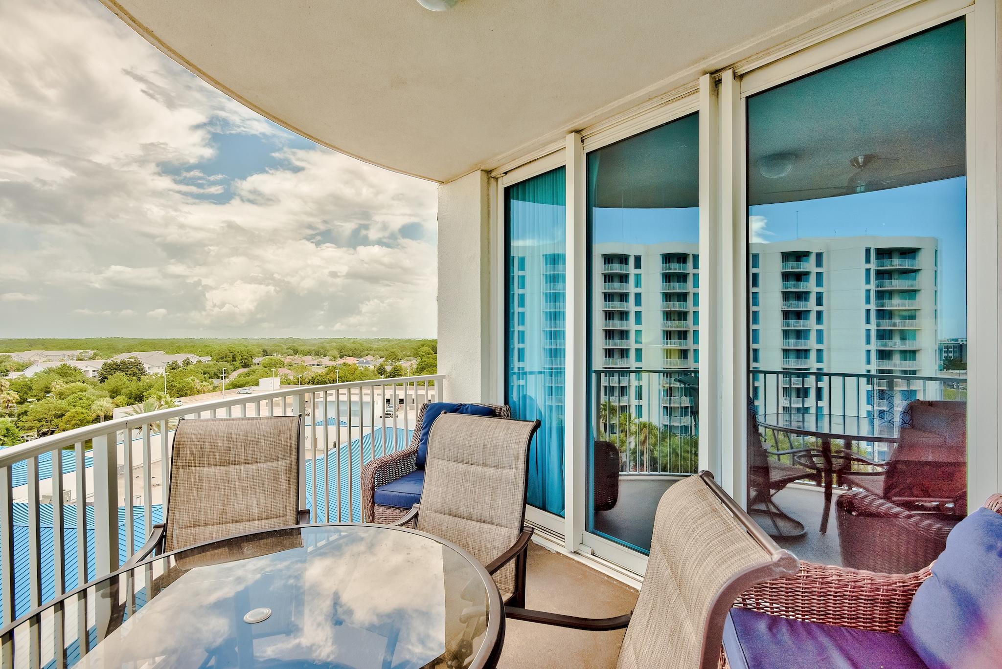 THE PALMS OF DESTIN - Residential