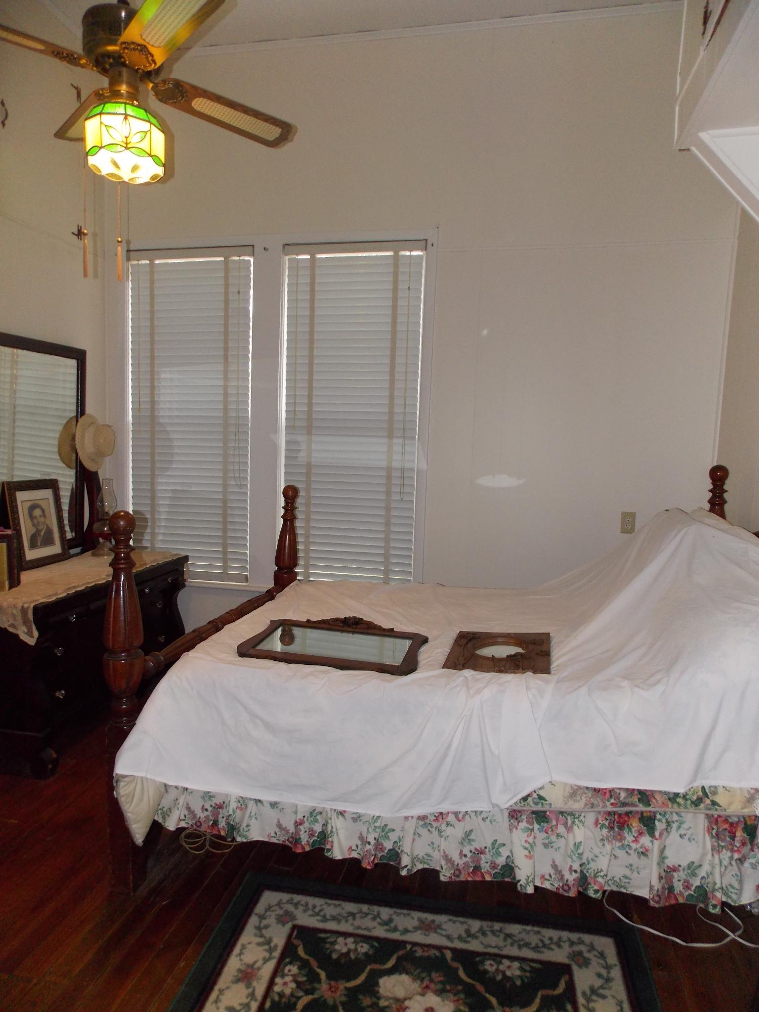 town of de funiak springs - Residential