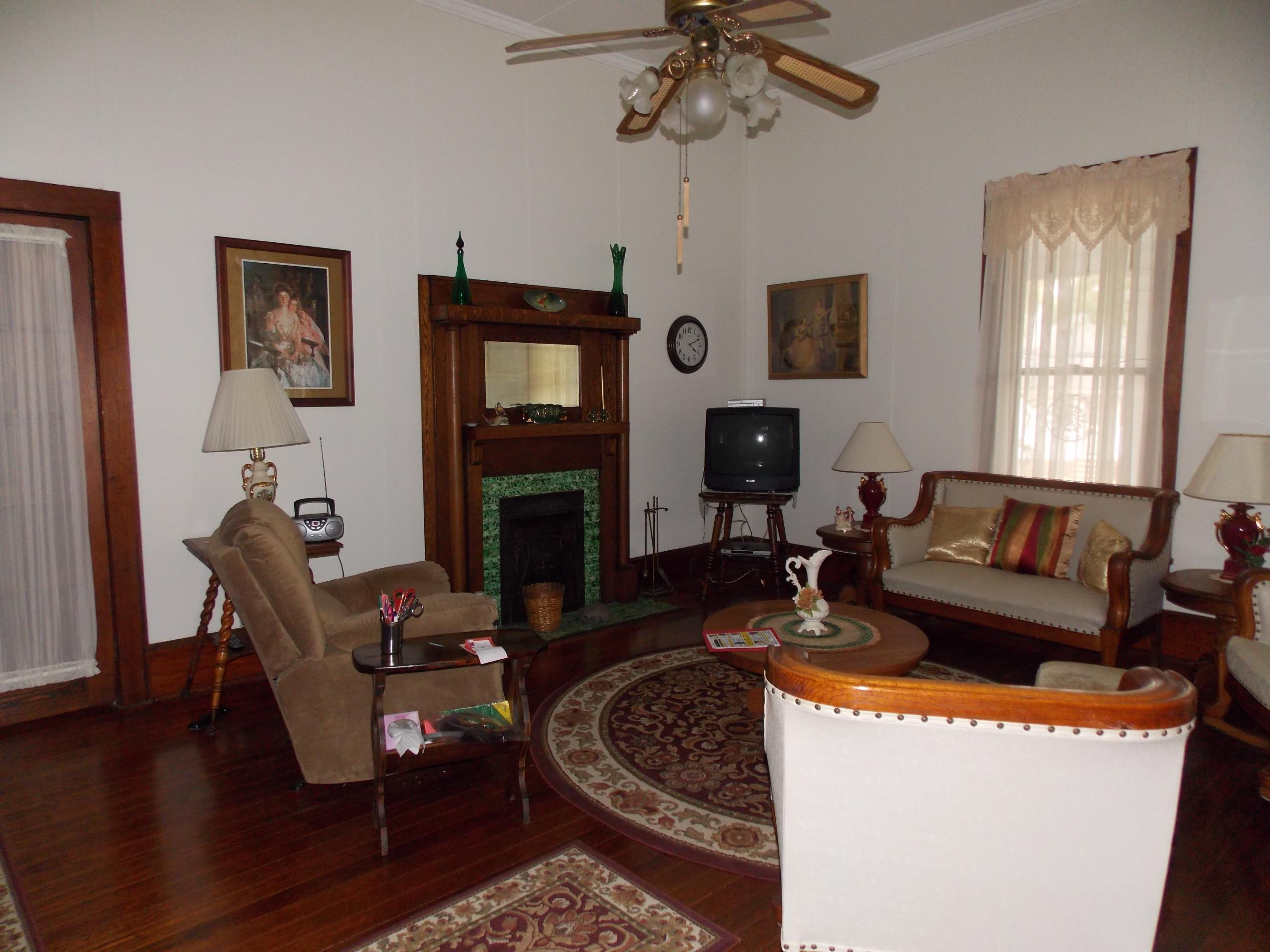 town of de funiak springs - Residential