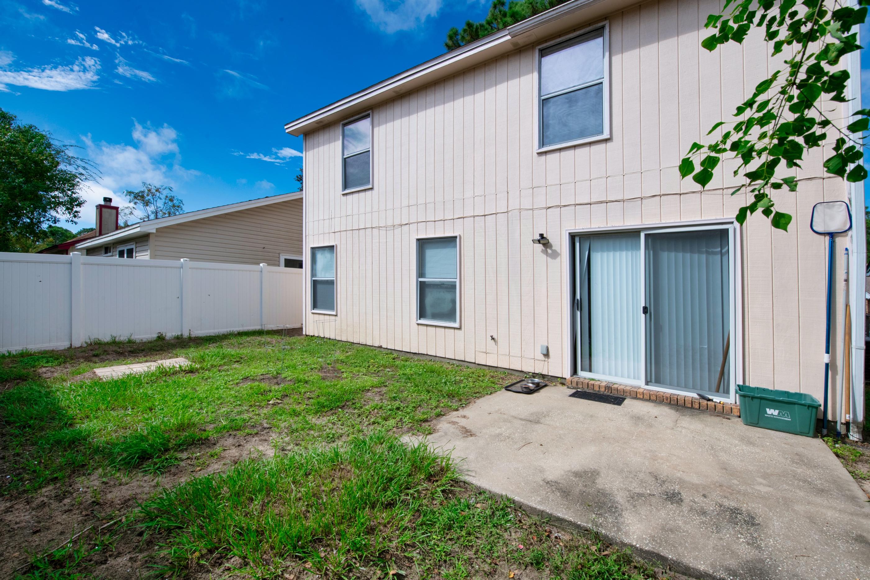 YORKTOWN AT WILLOW BEND - Residential