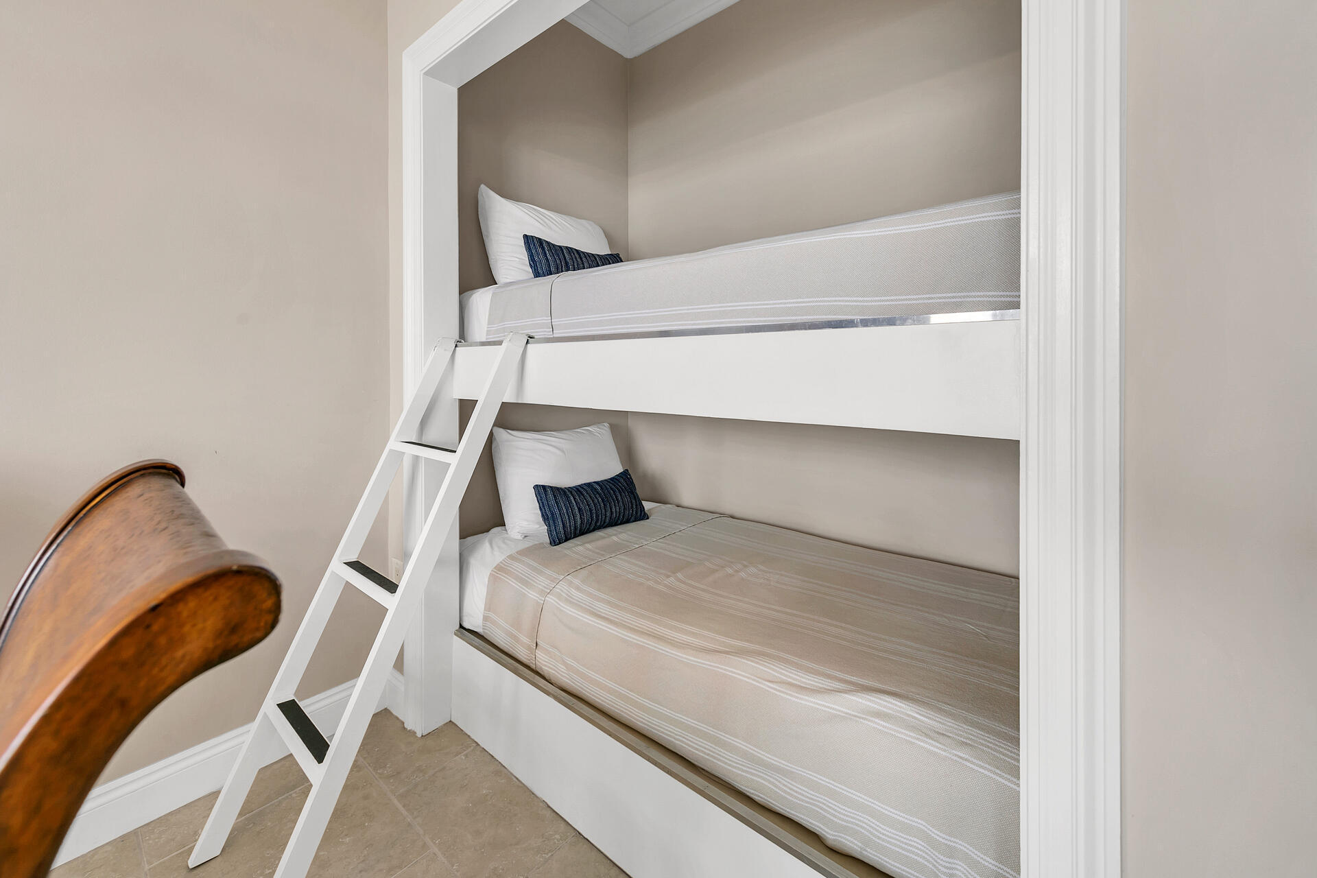 Gulf Crest Condo - Residential
