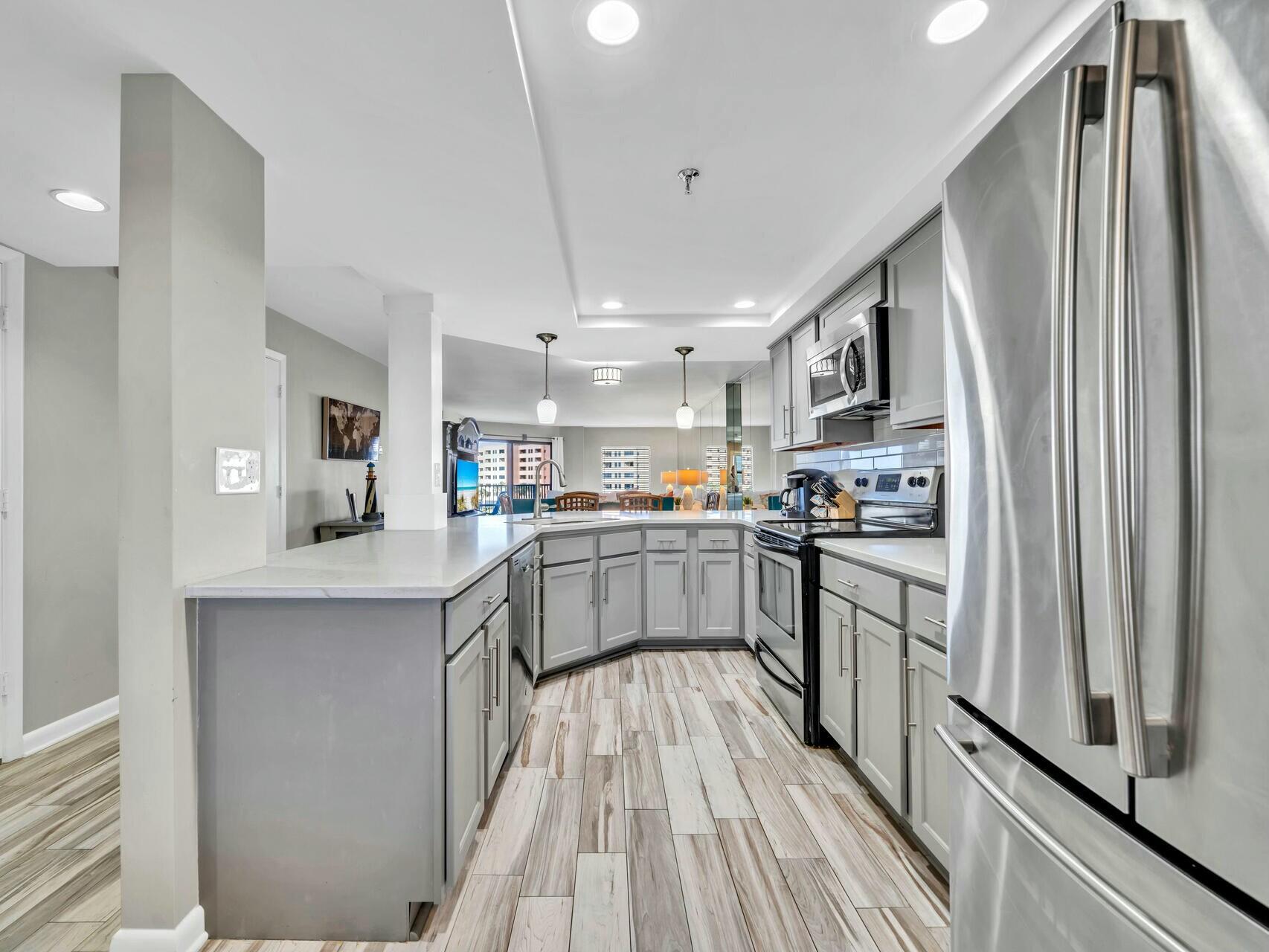 INLET REEF CLUB CONDO - Residential