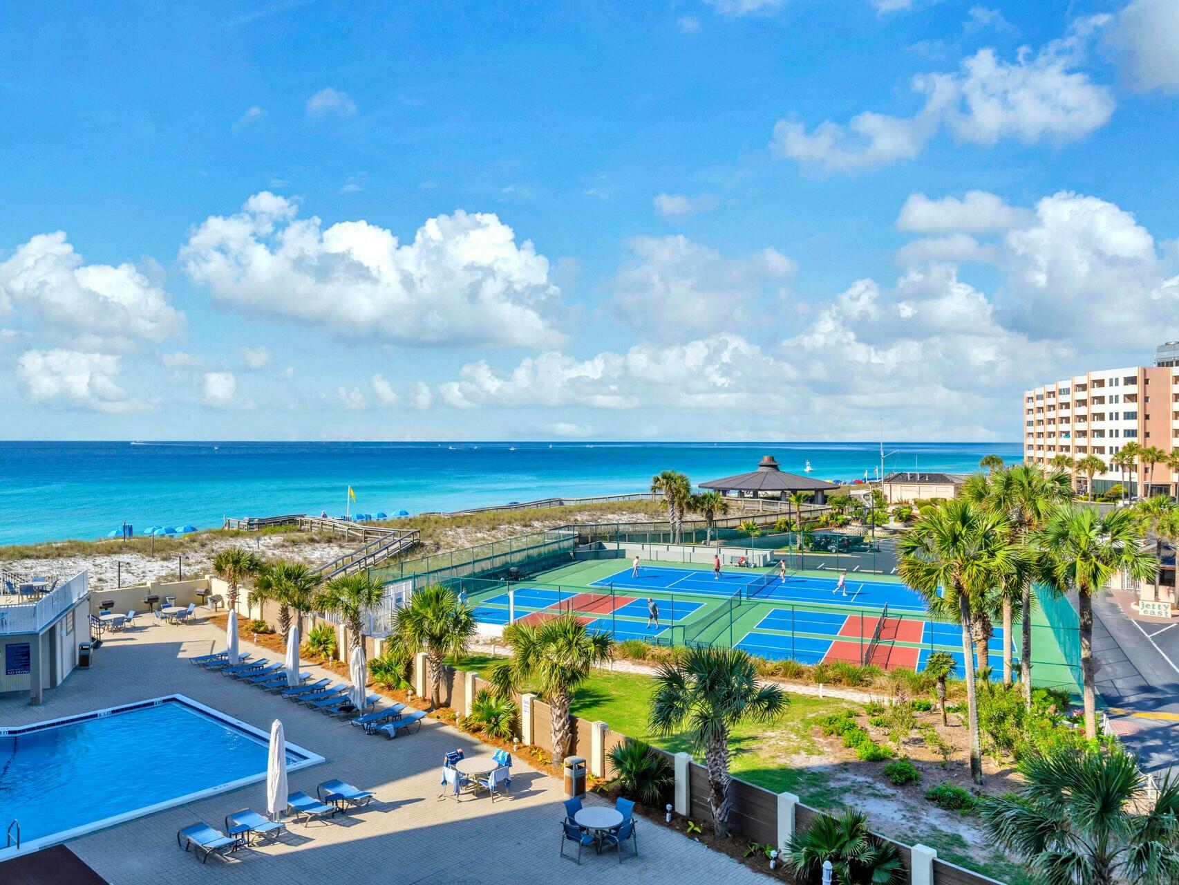 INLET REEF CLUB CONDO - Residential