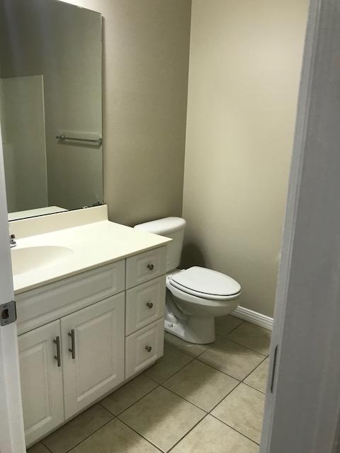 THE OAKS AT NICEVILLE - Residential Lease