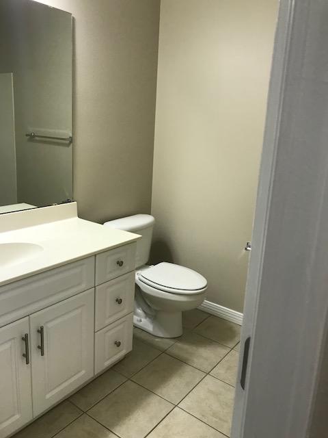 THE OAKS AT NICEVILLE - Residential Lease