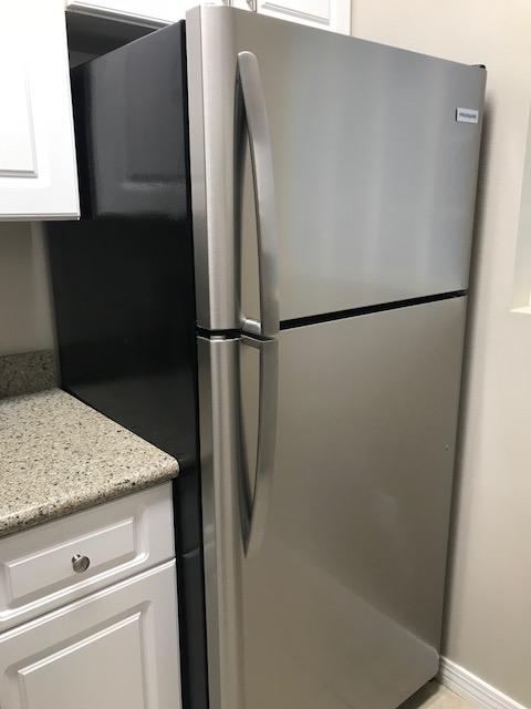 THE OAKS AT NICEVILLE - Residential Lease