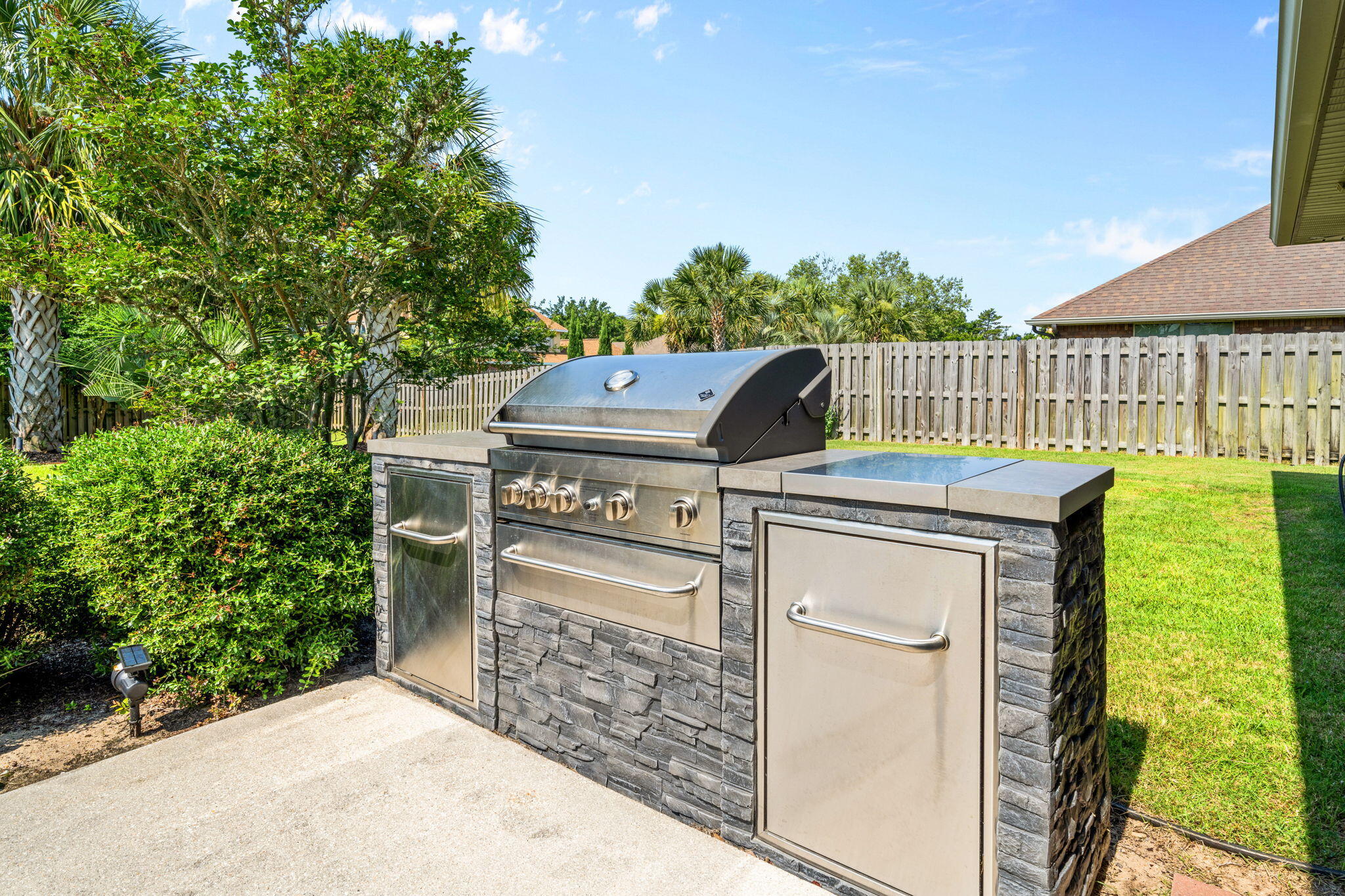 GATES AT SOUNDSIDE - Residential