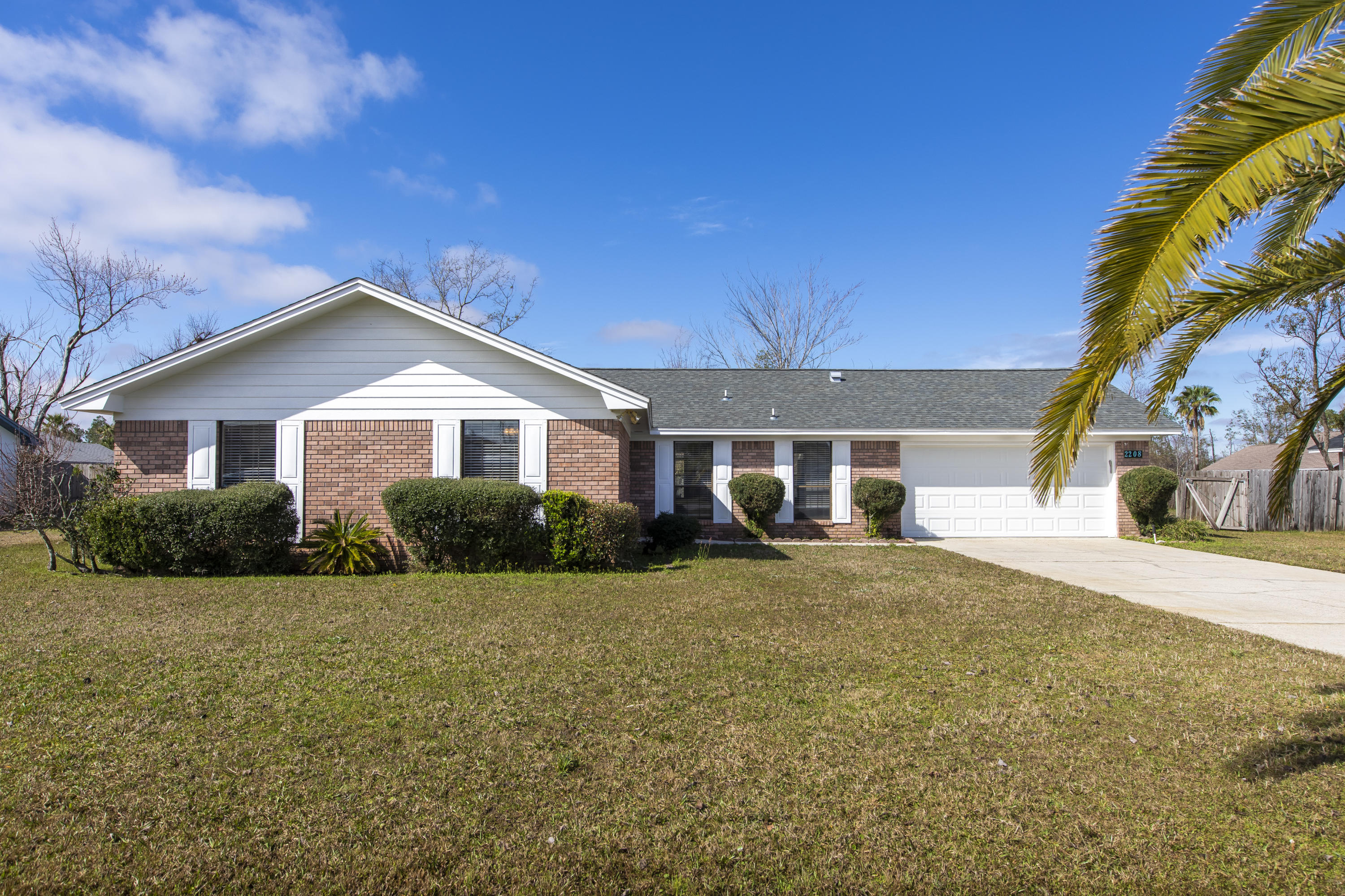 MOWAT HIGHLANDS PH 01 - Residential