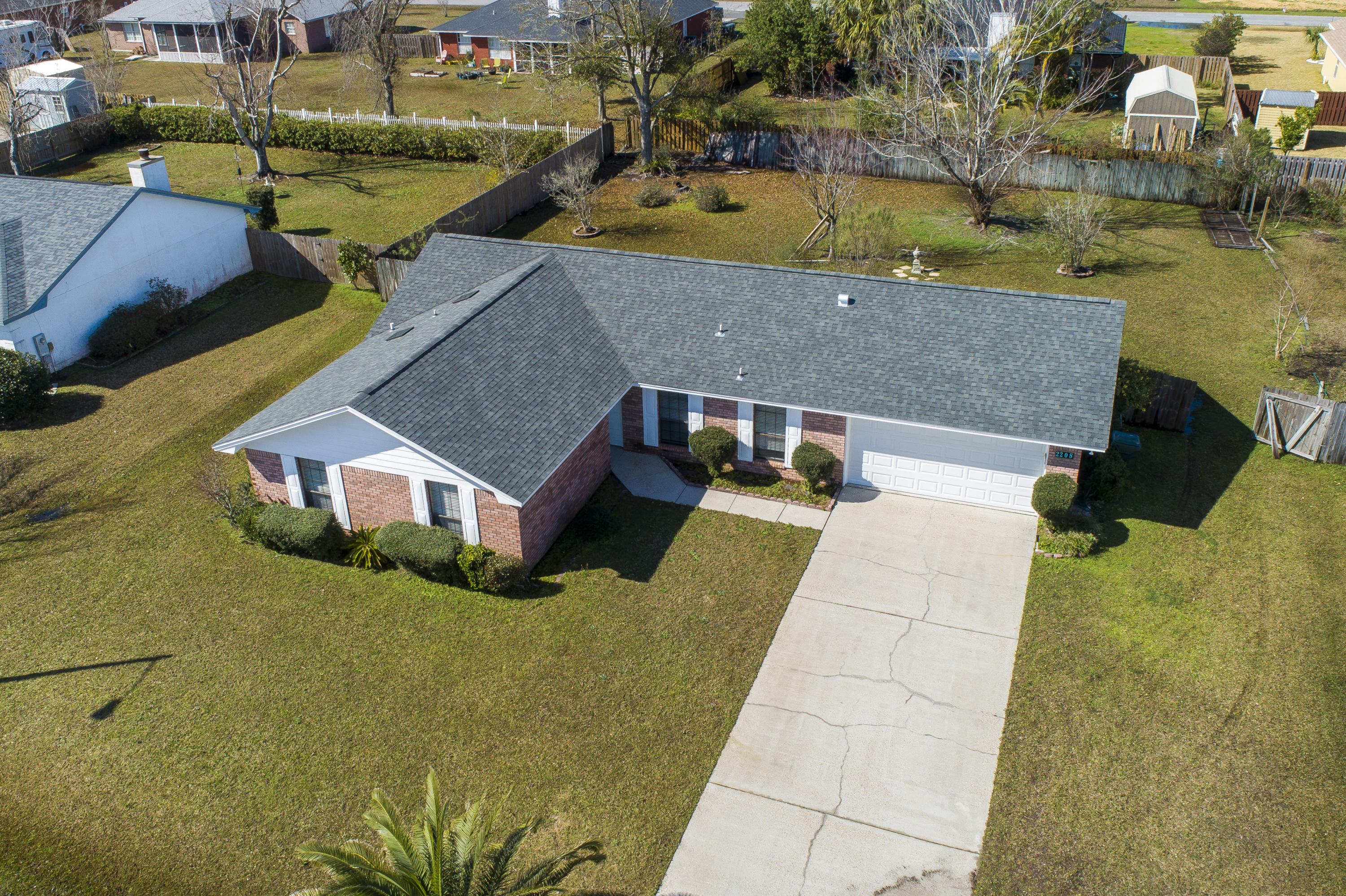 MOWAT HIGHLANDS PH 01 - Residential