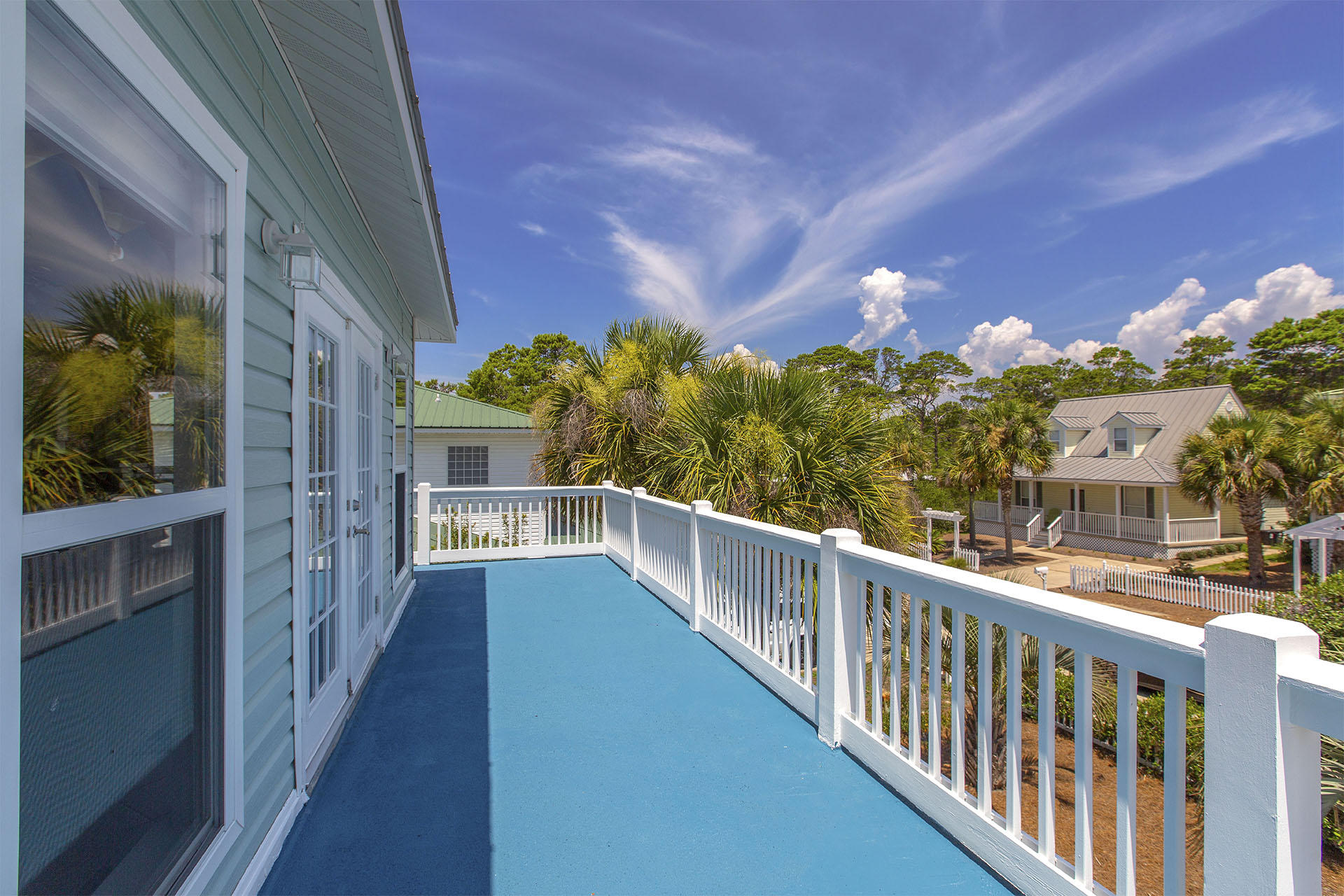 SEA DUNES - Residential