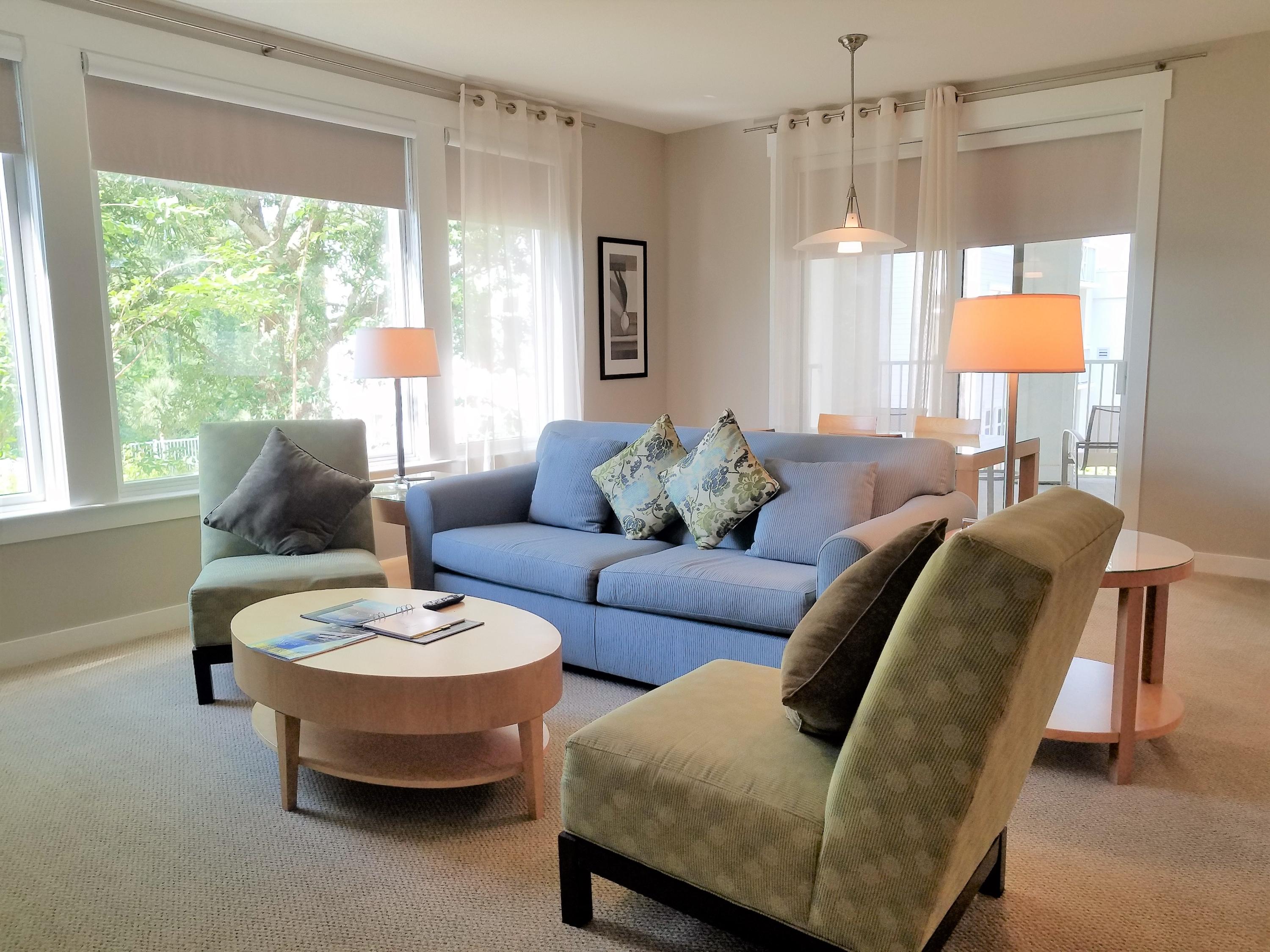 BAHIA CONDO - Residential