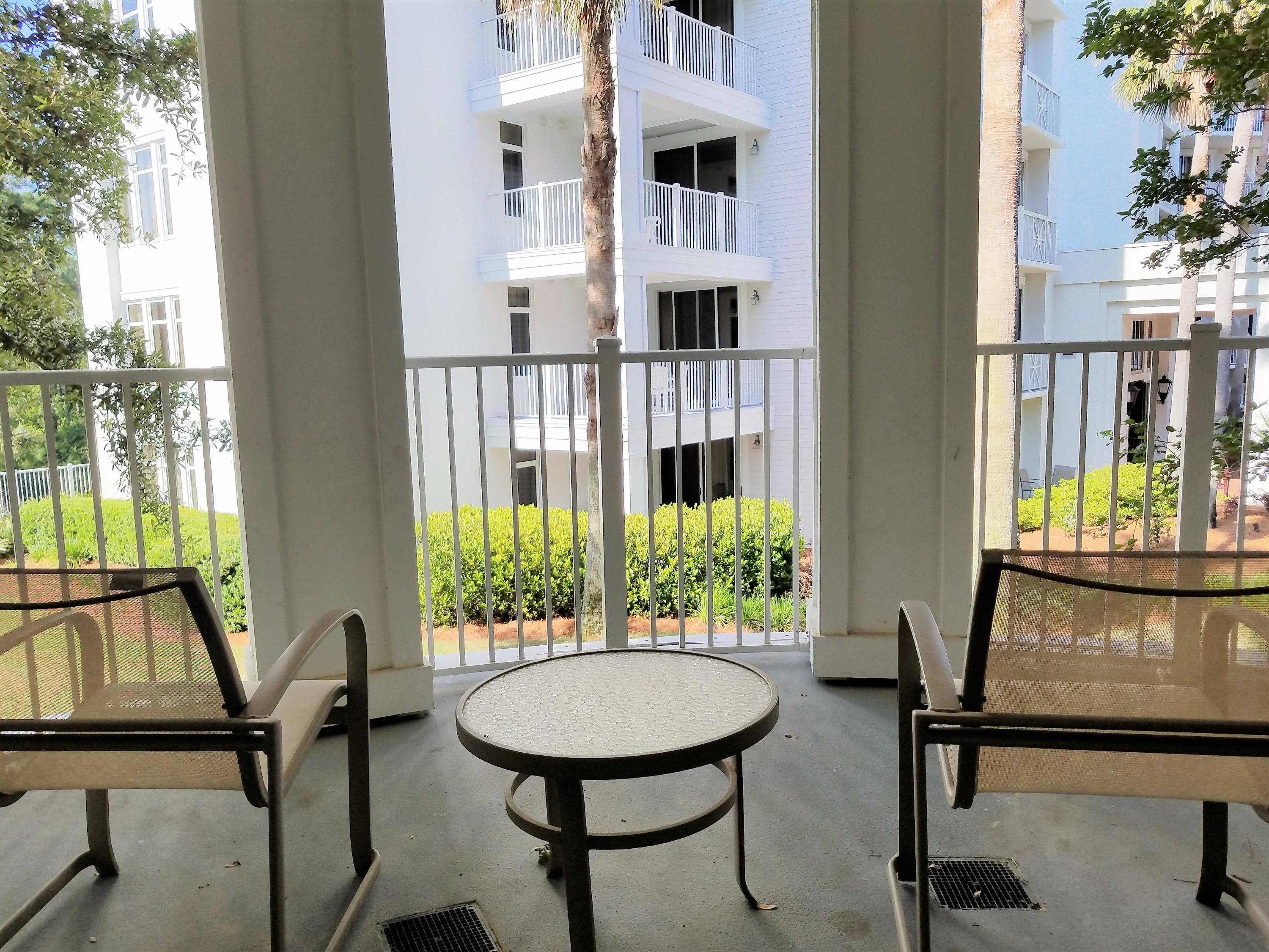 BAHIA CONDO - Residential
