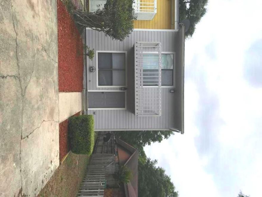 Two story townhome with golf course view. Tile throughout, no carpet. 2 bedrooms, 1.5 baths, separate dining area, breakfast bar and spacious living area. Interior laundry room just off the kitchen. Master bedroom has a balcony. Conveniently located to schools, dining, shopping, military bases and the beach.