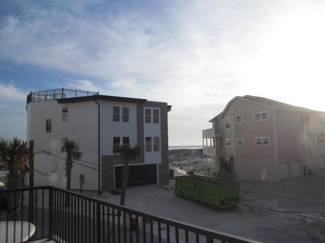 EAST PASS T/H 2 - Residential Lease