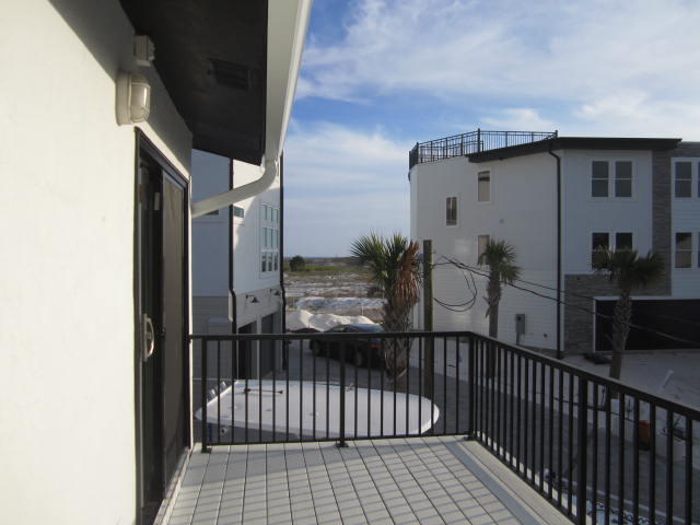 EAST PASS T/H 2 - Residential Lease