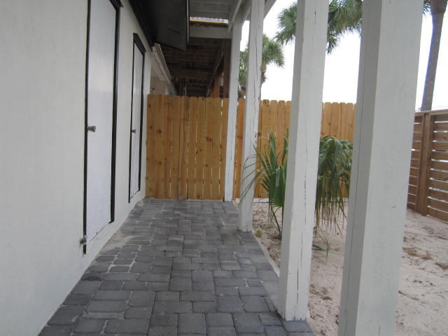 EAST PASS T/H 2 - Residential Lease