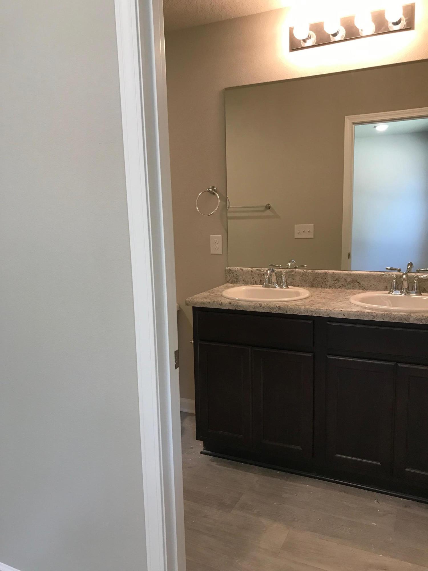 HAMMOCK BAY - Residential Lease