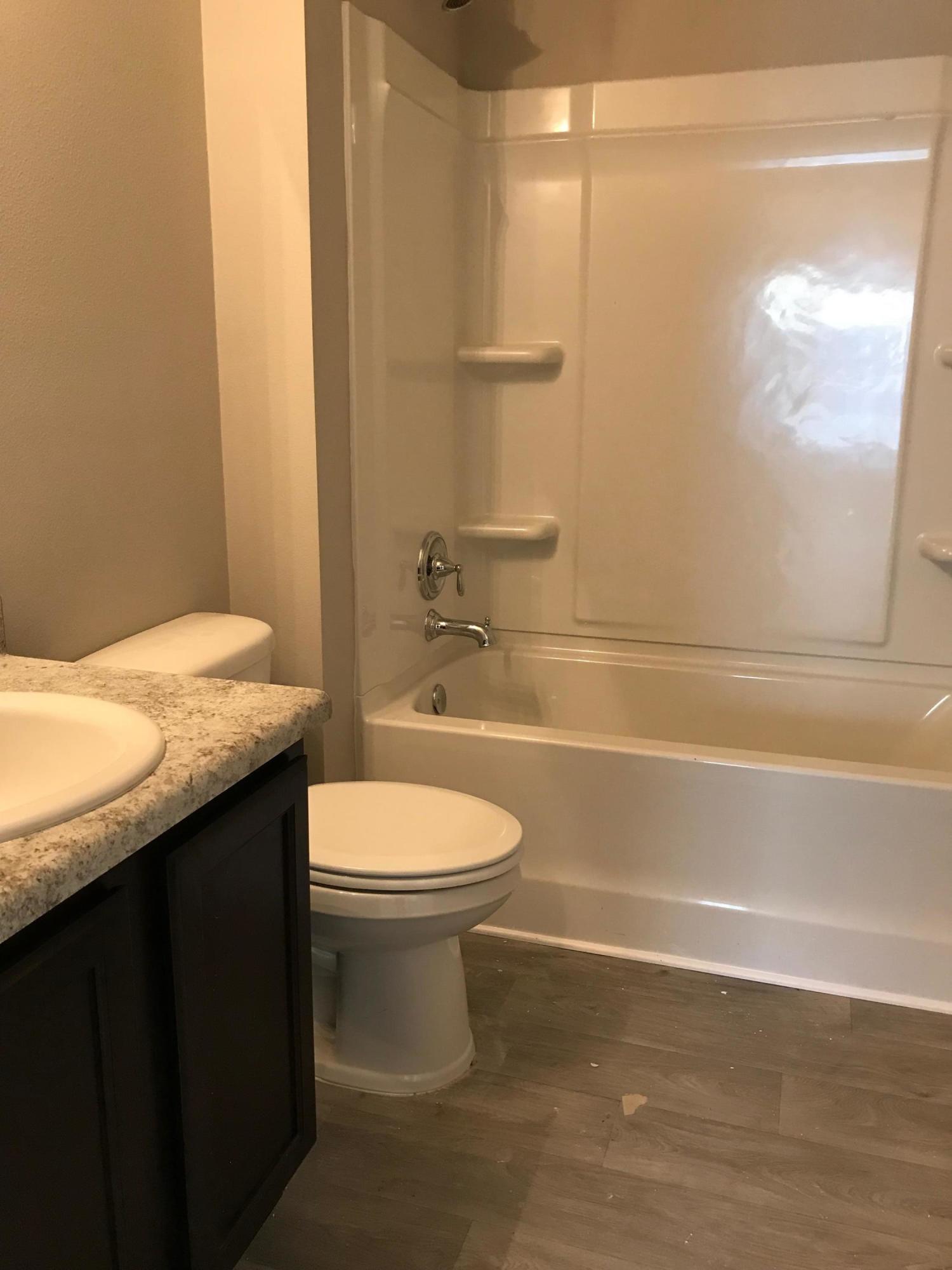 HAMMOCK BAY - Residential Lease