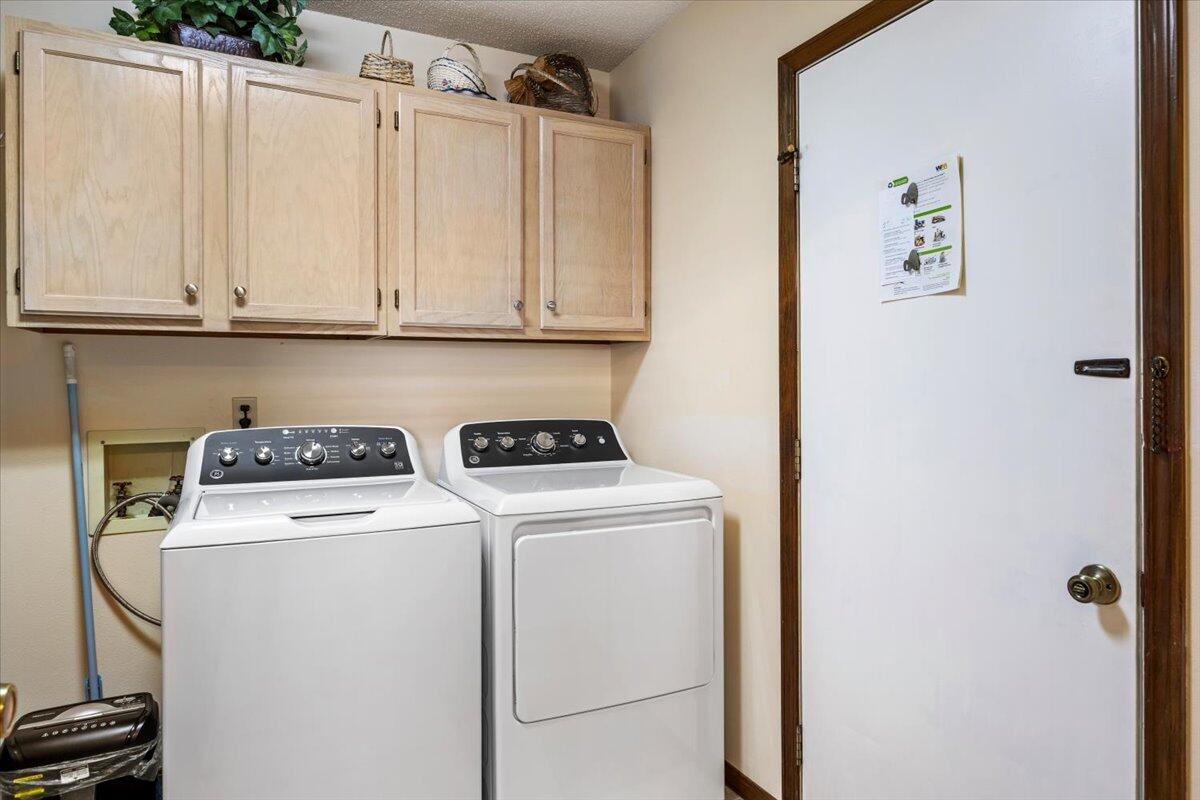 CHATEAU PRES DE LA MER - Residential