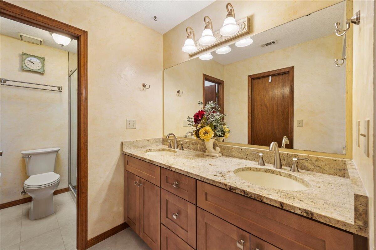 CHATEAU PRES DE LA MER - Residential