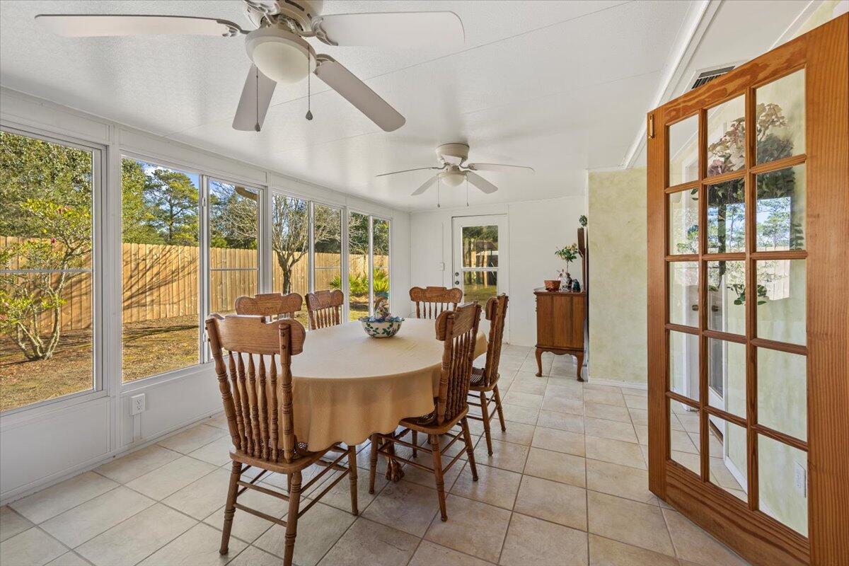 CHATEAU PRES DE LA MER - Residential