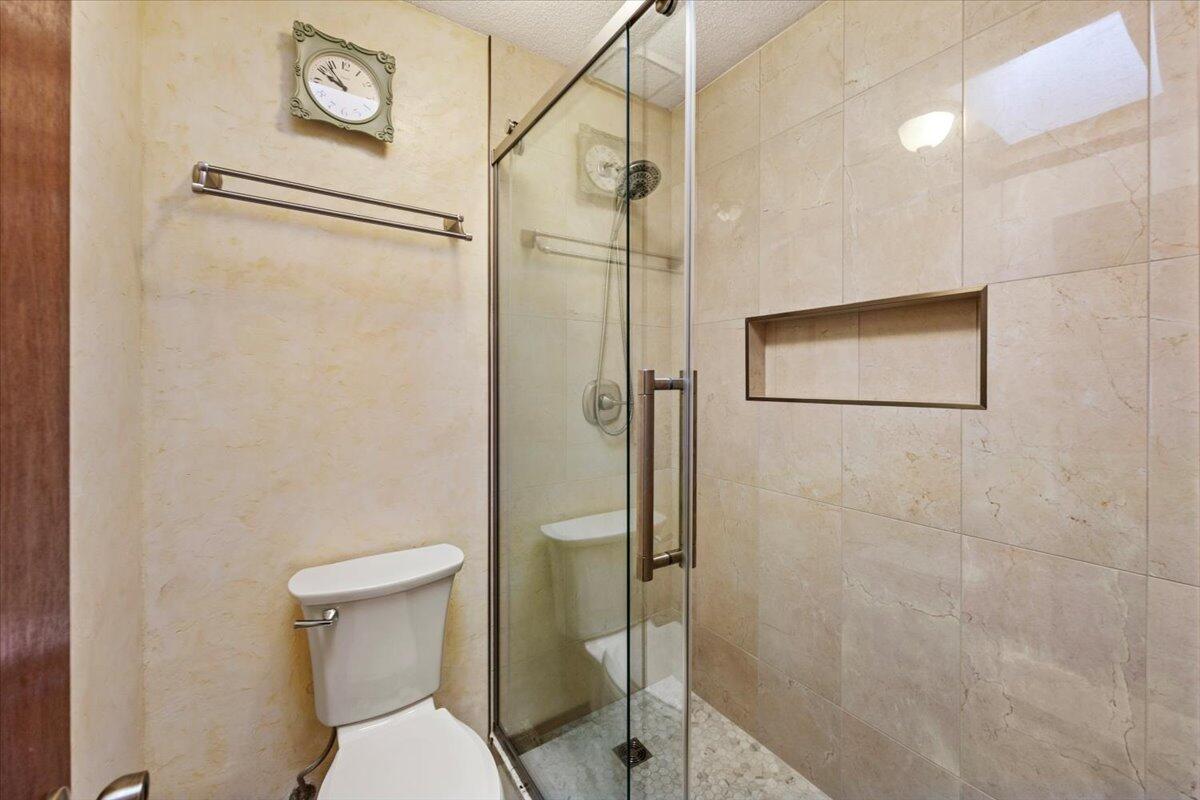 CHATEAU PRES DE LA MER - Residential