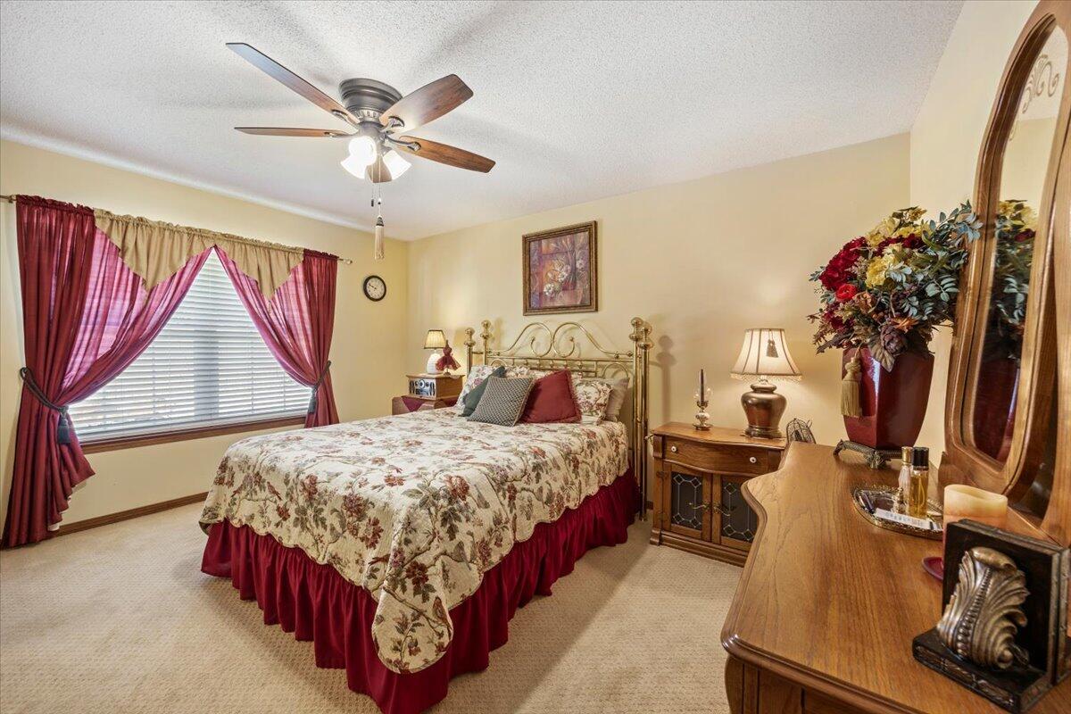 CHATEAU PRES DE LA MER - Residential