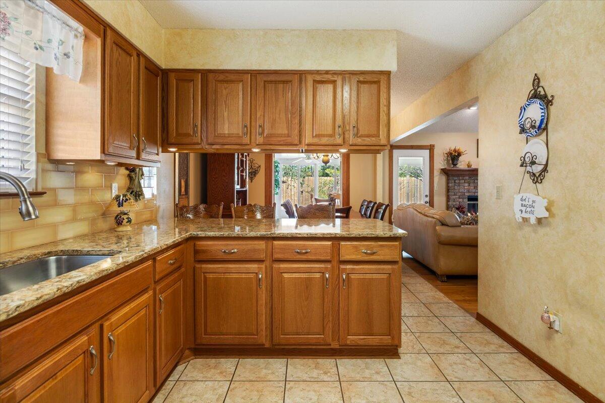 CHATEAU PRES DE LA MER - Residential