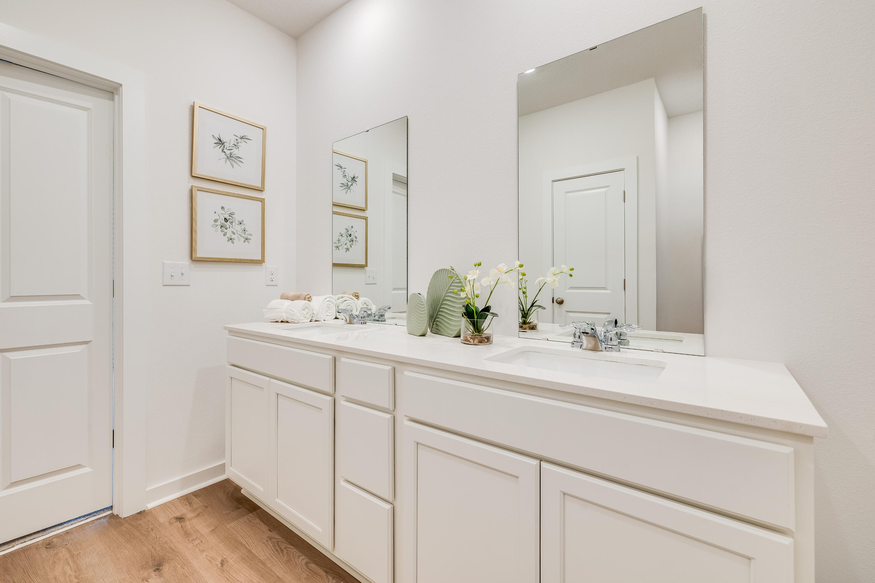 CROSS CREEK - Residential