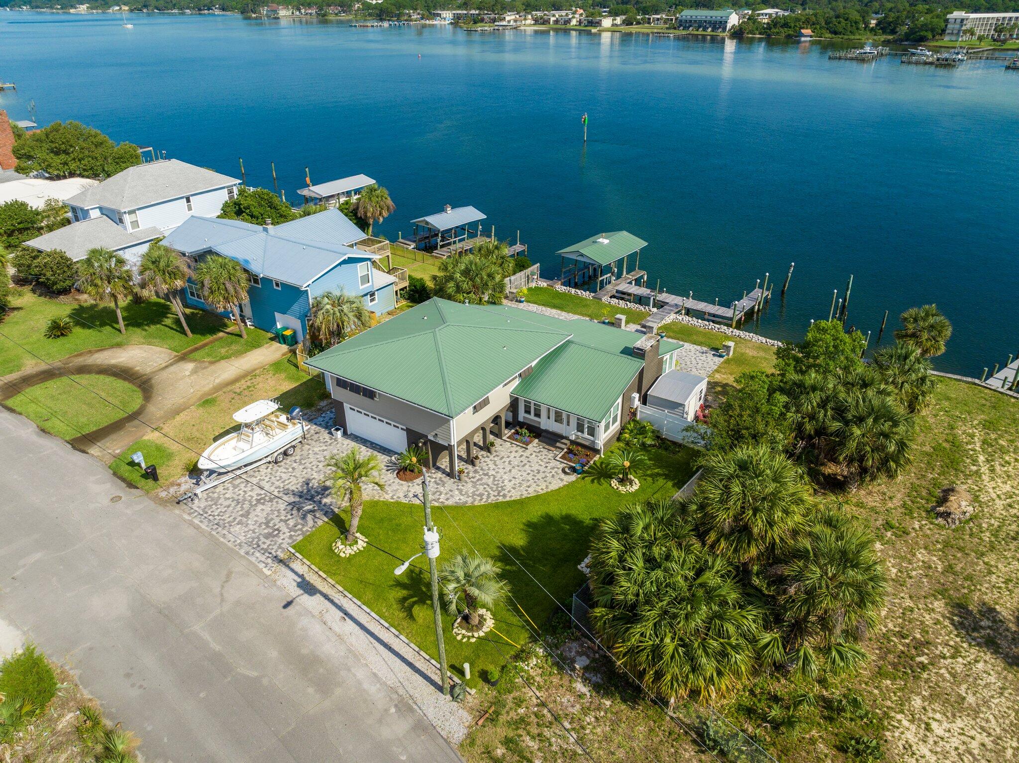SANTA ROSA ISLAND - Residential