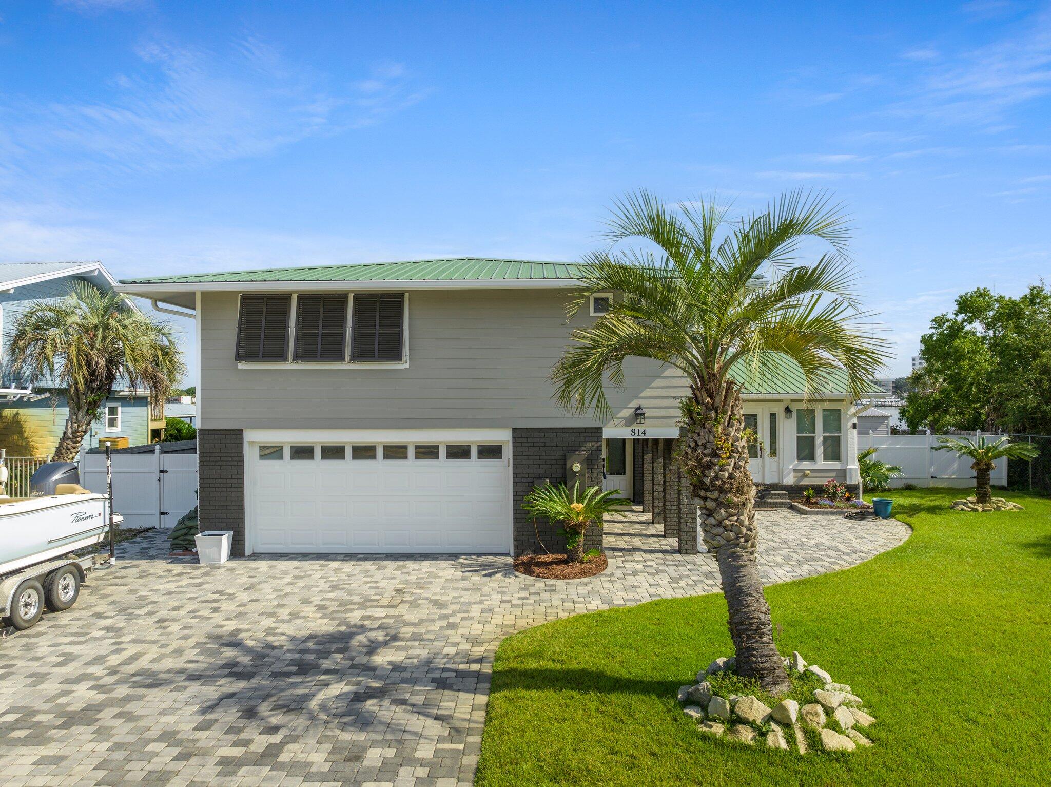SANTA ROSA ISLAND - Residential