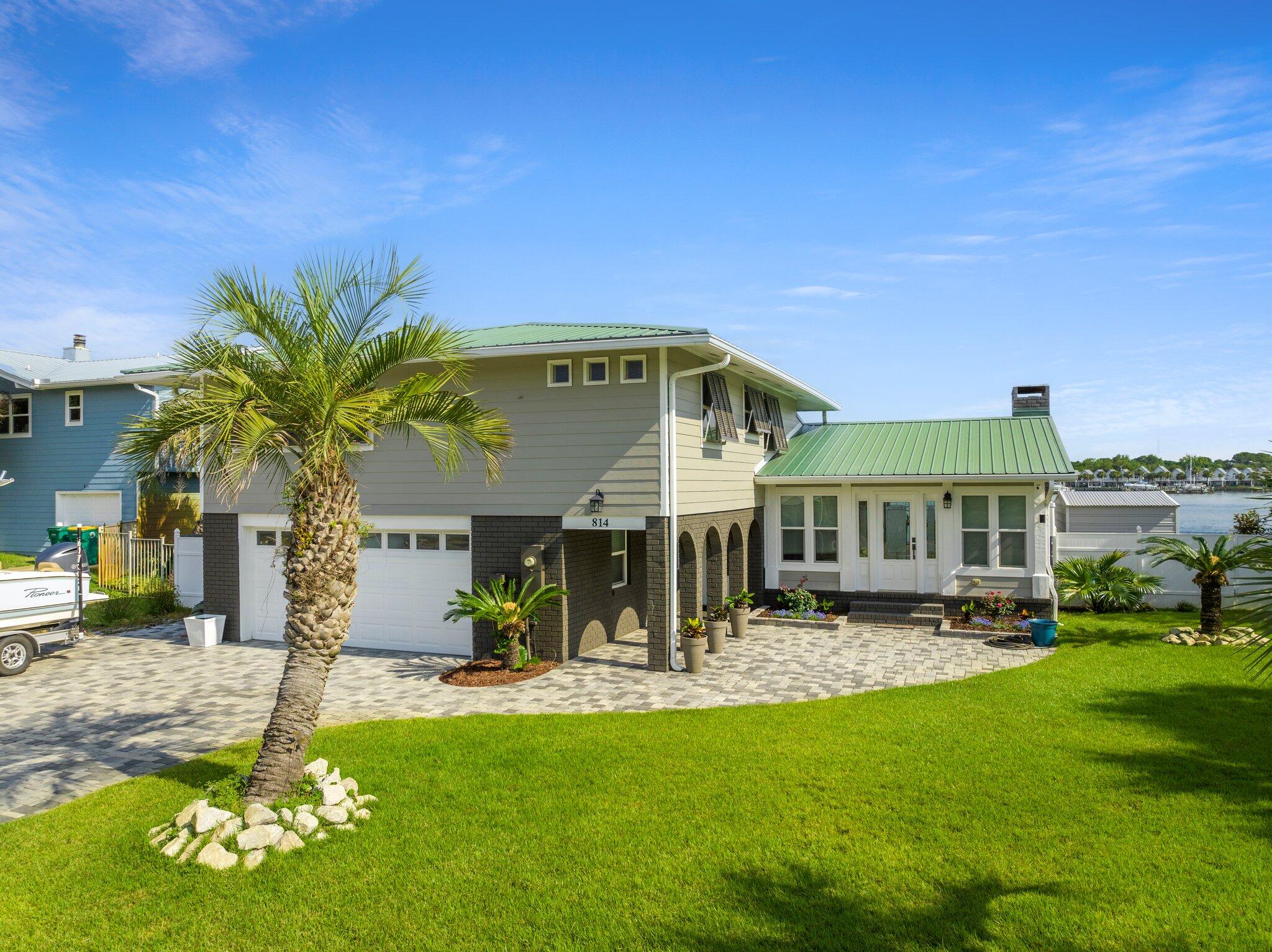 SANTA ROSA ISLAND - Residential