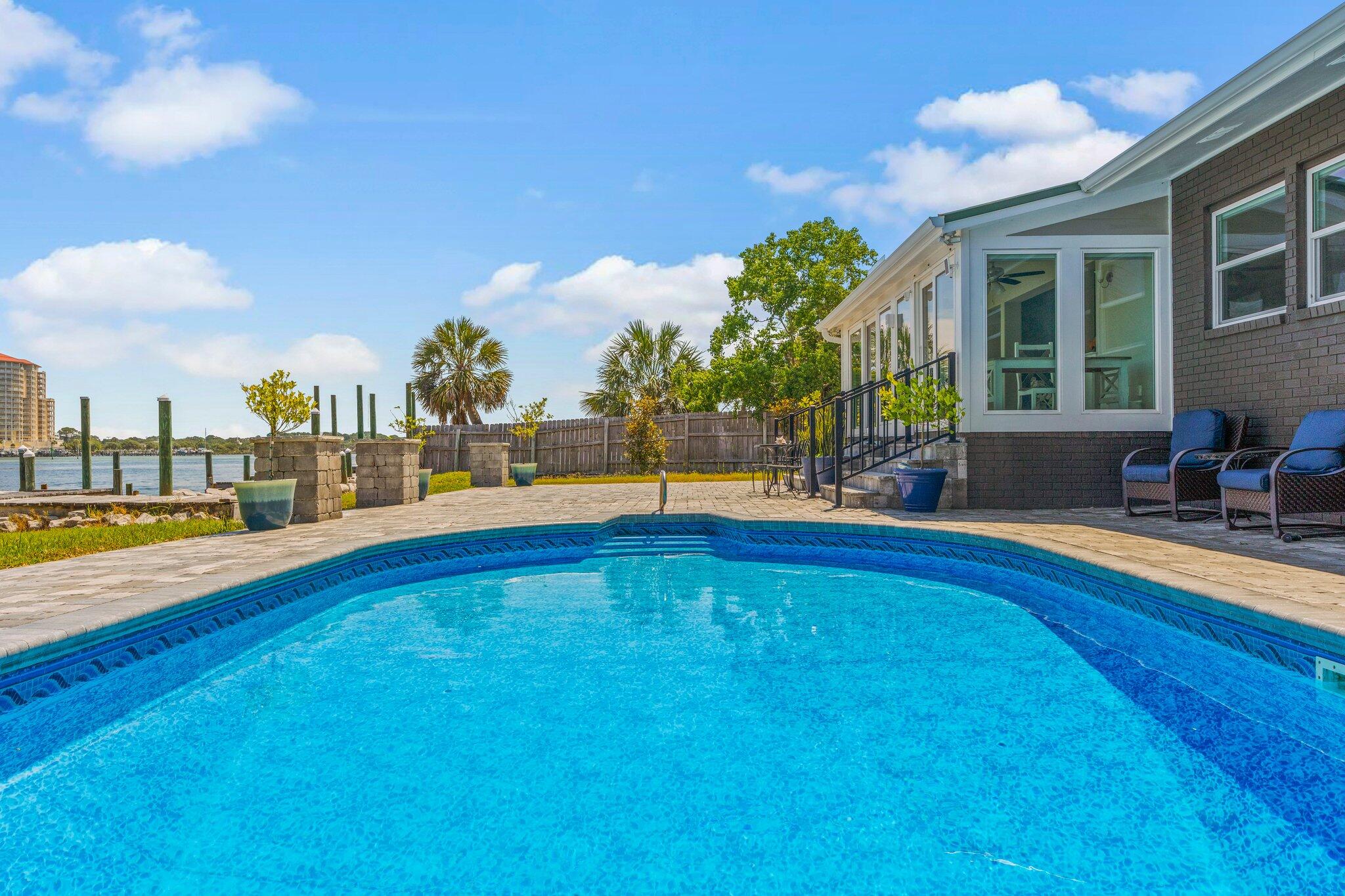 SANTA ROSA ISLAND - Residential