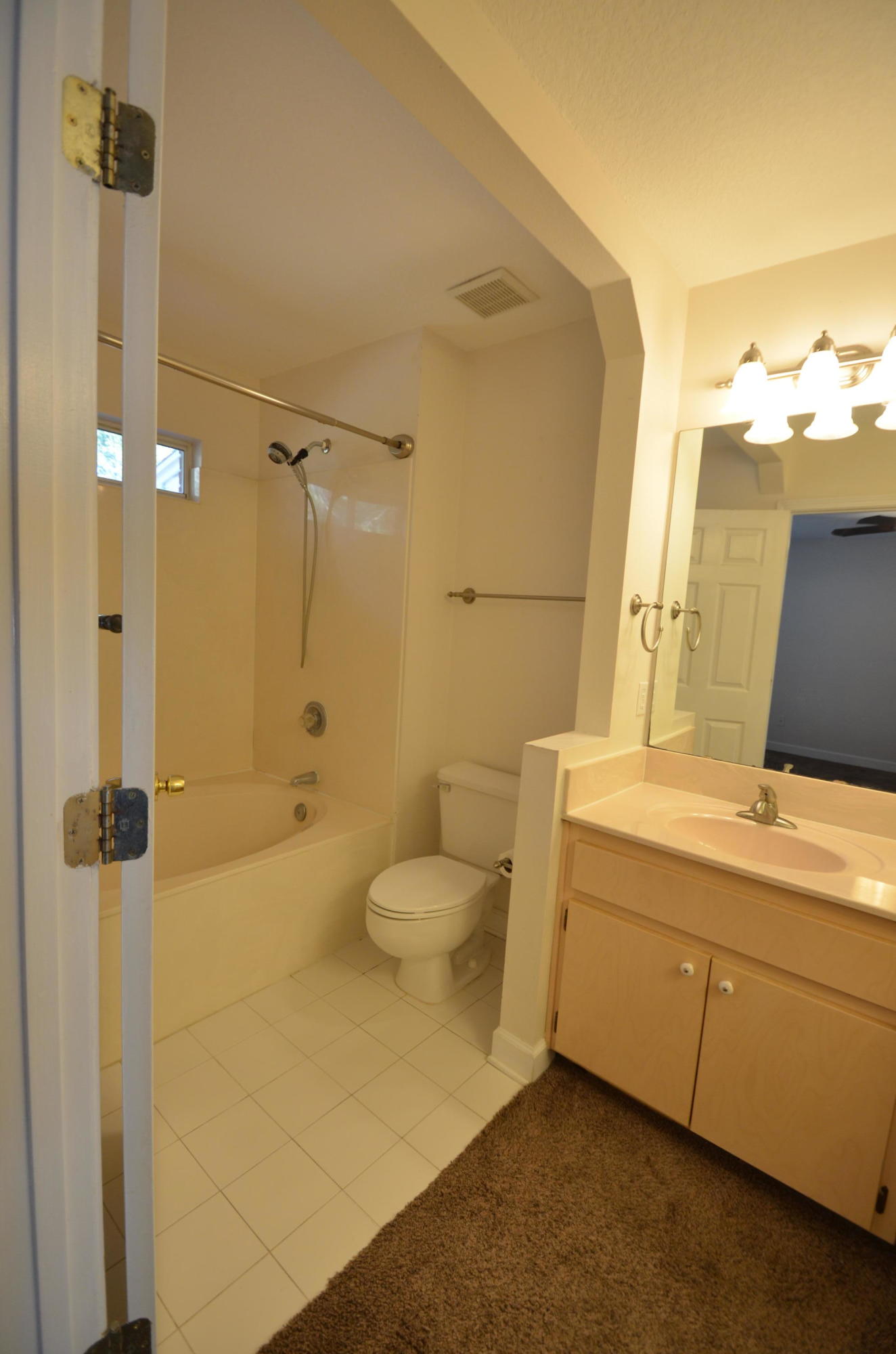 MARINERS COVE - Residential