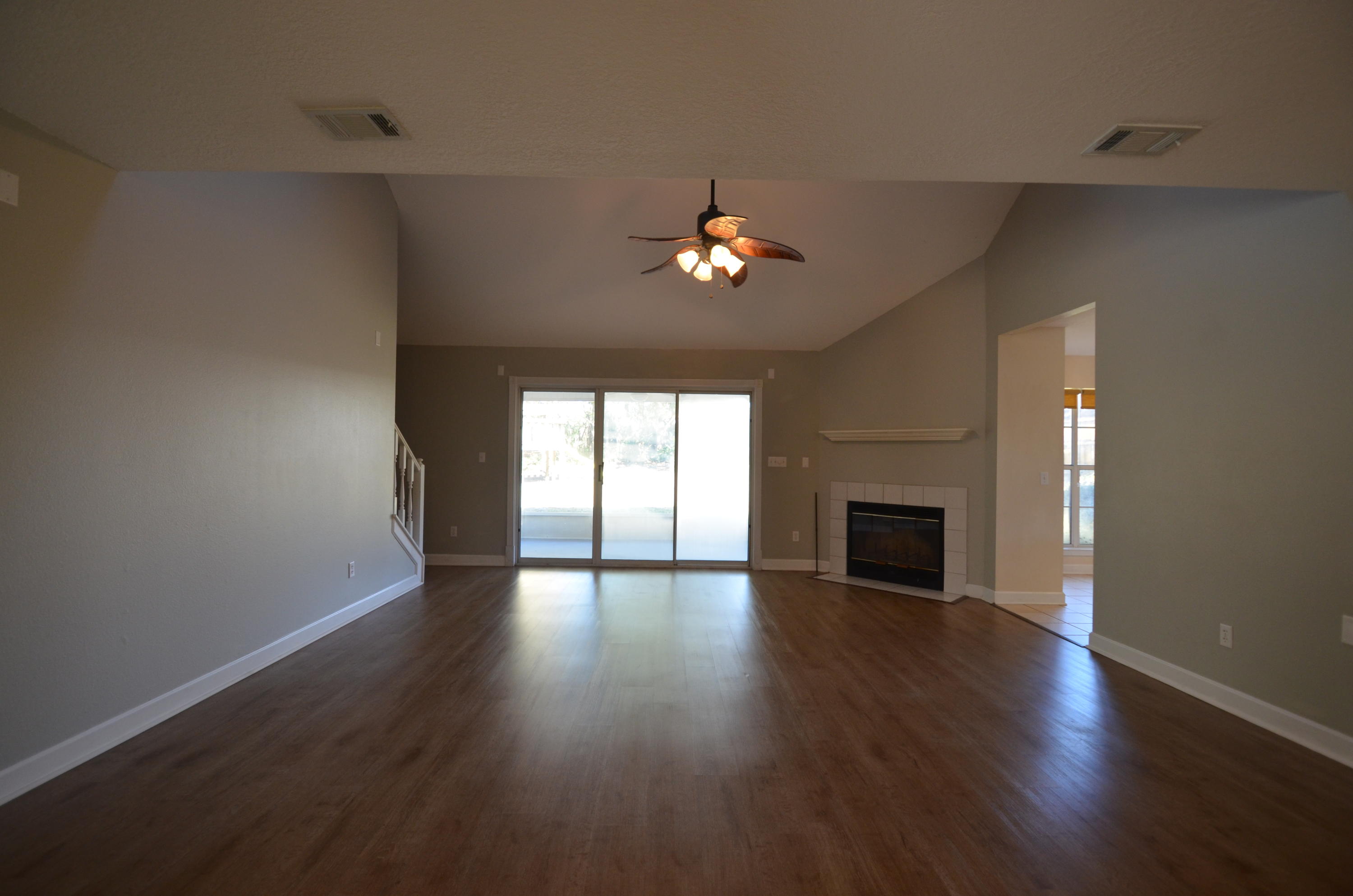 MARINERS COVE - Residential