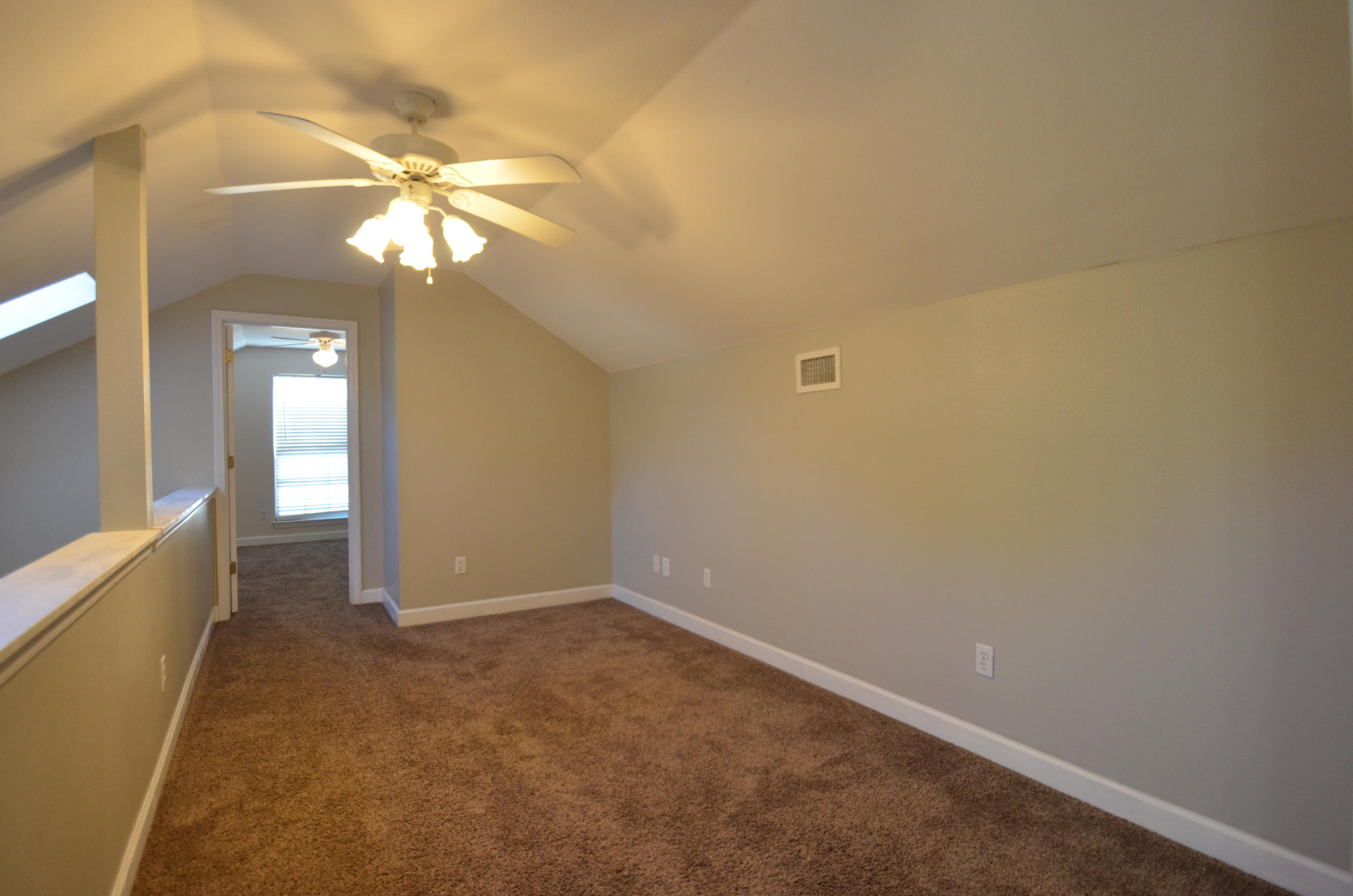 MARINERS COVE - Residential