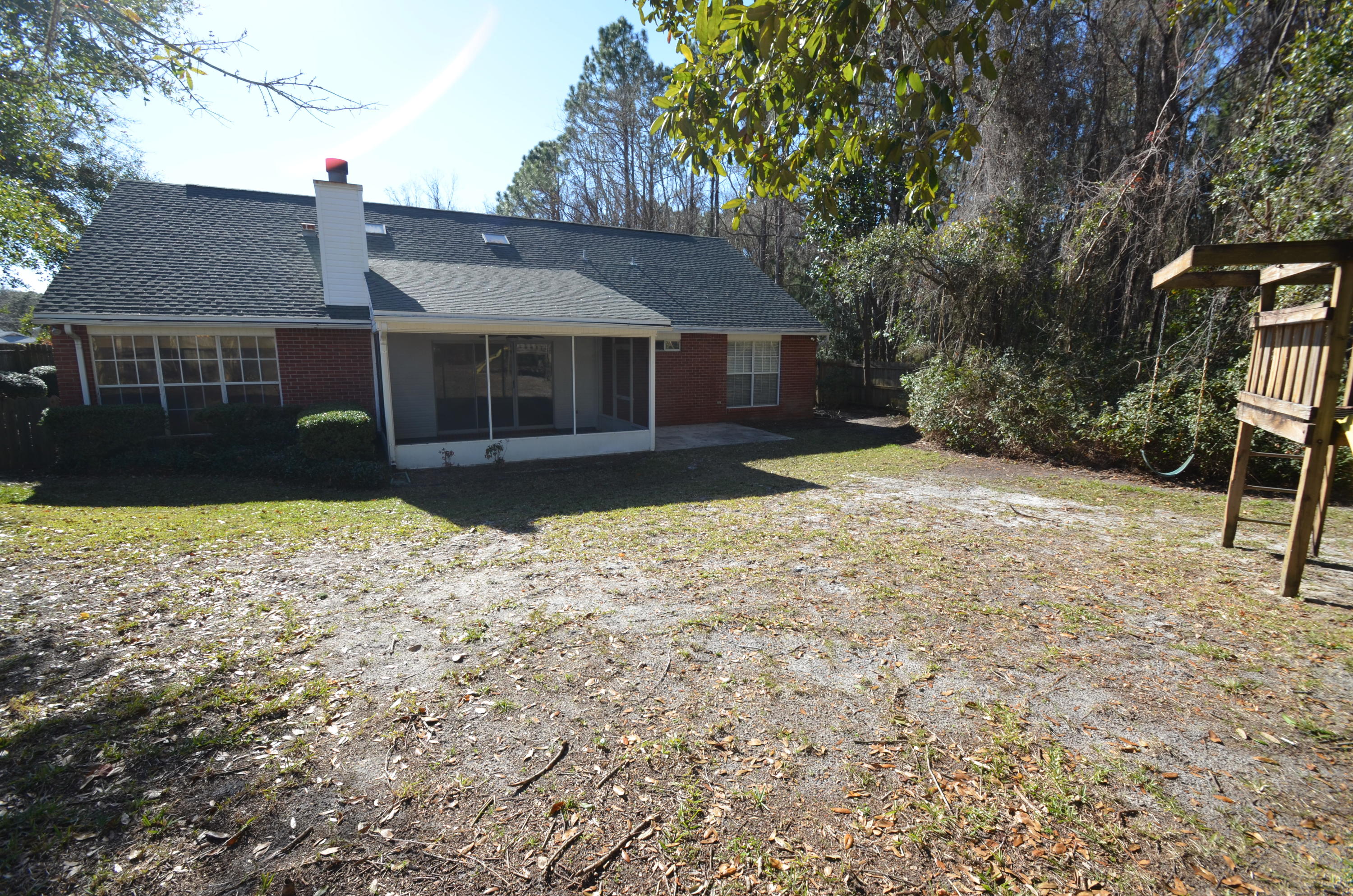 MARINERS COVE - Residential