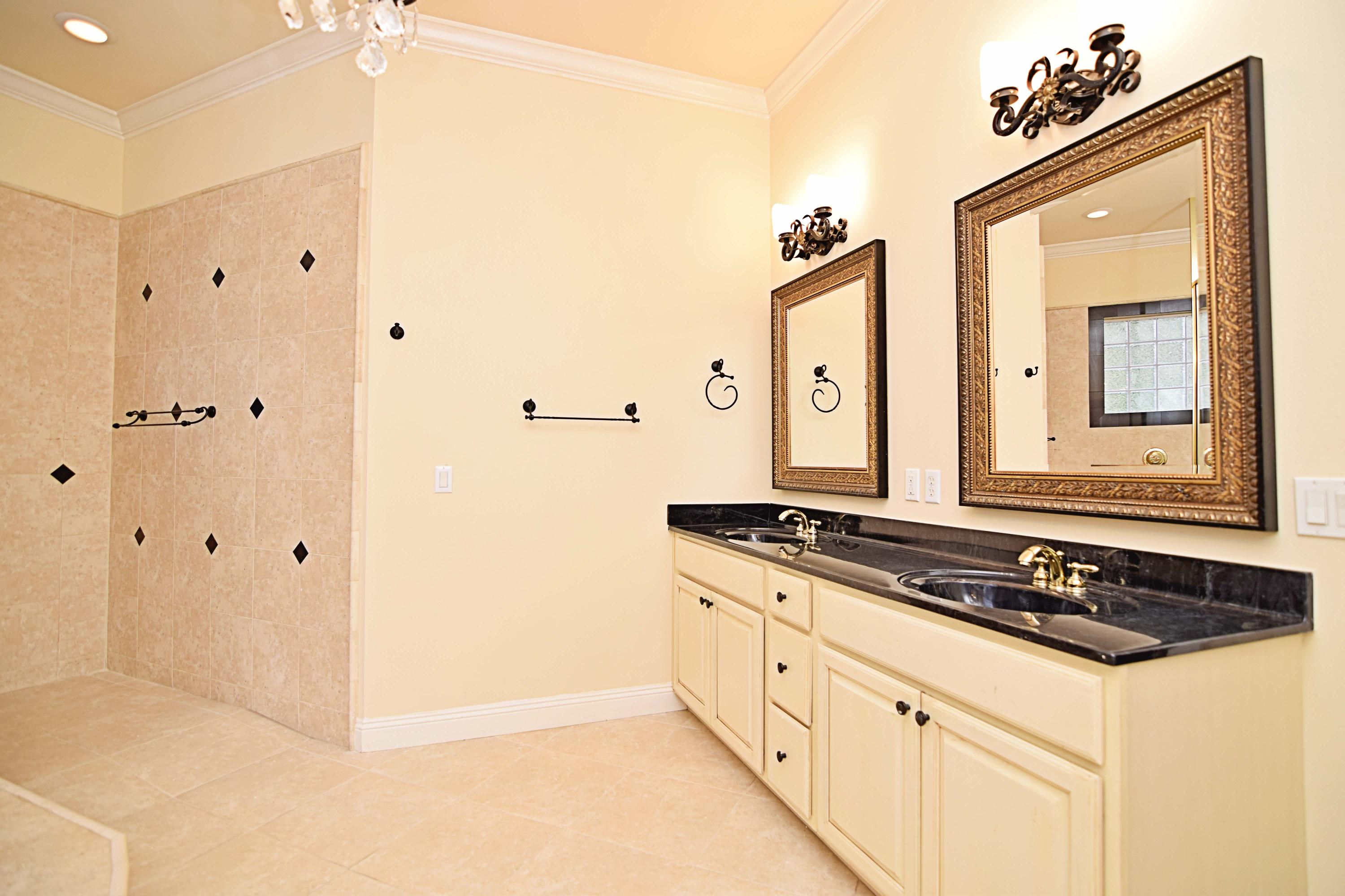 SWIFT CREEK - Residential