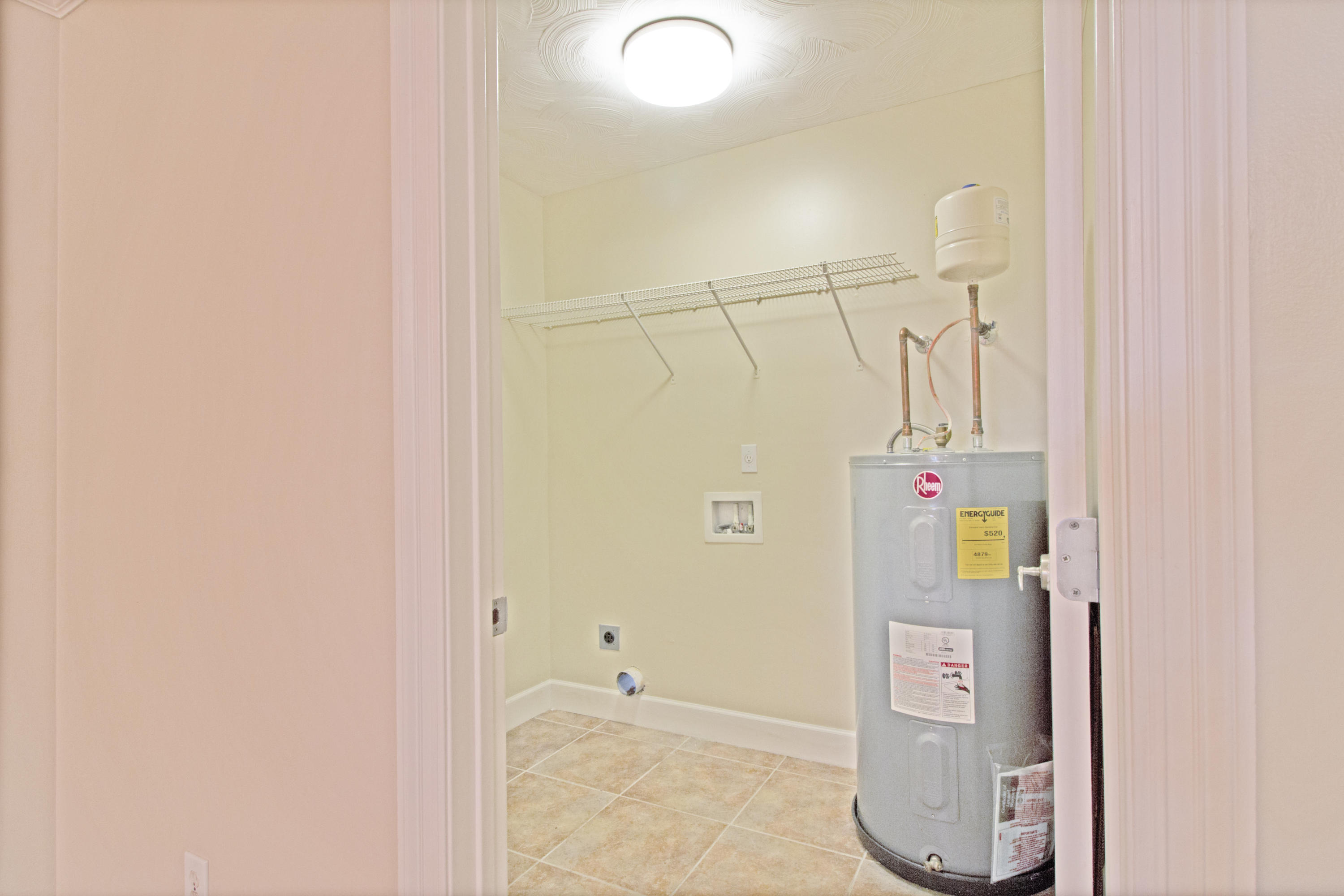 Caroline Add Unit 2 - Residential