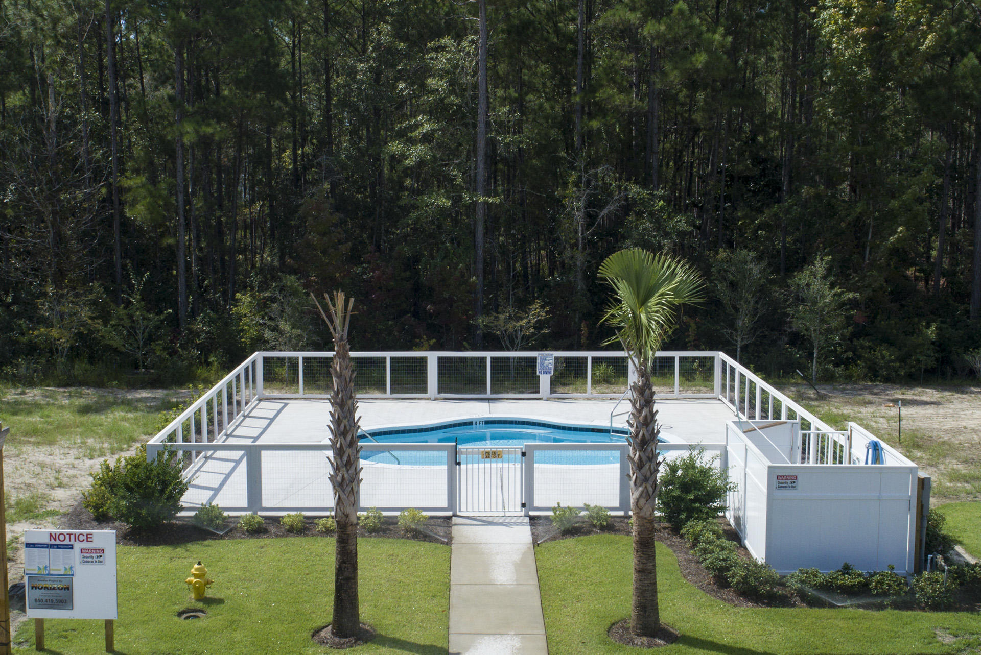 LIGHTHOUSE POINTE - Residential