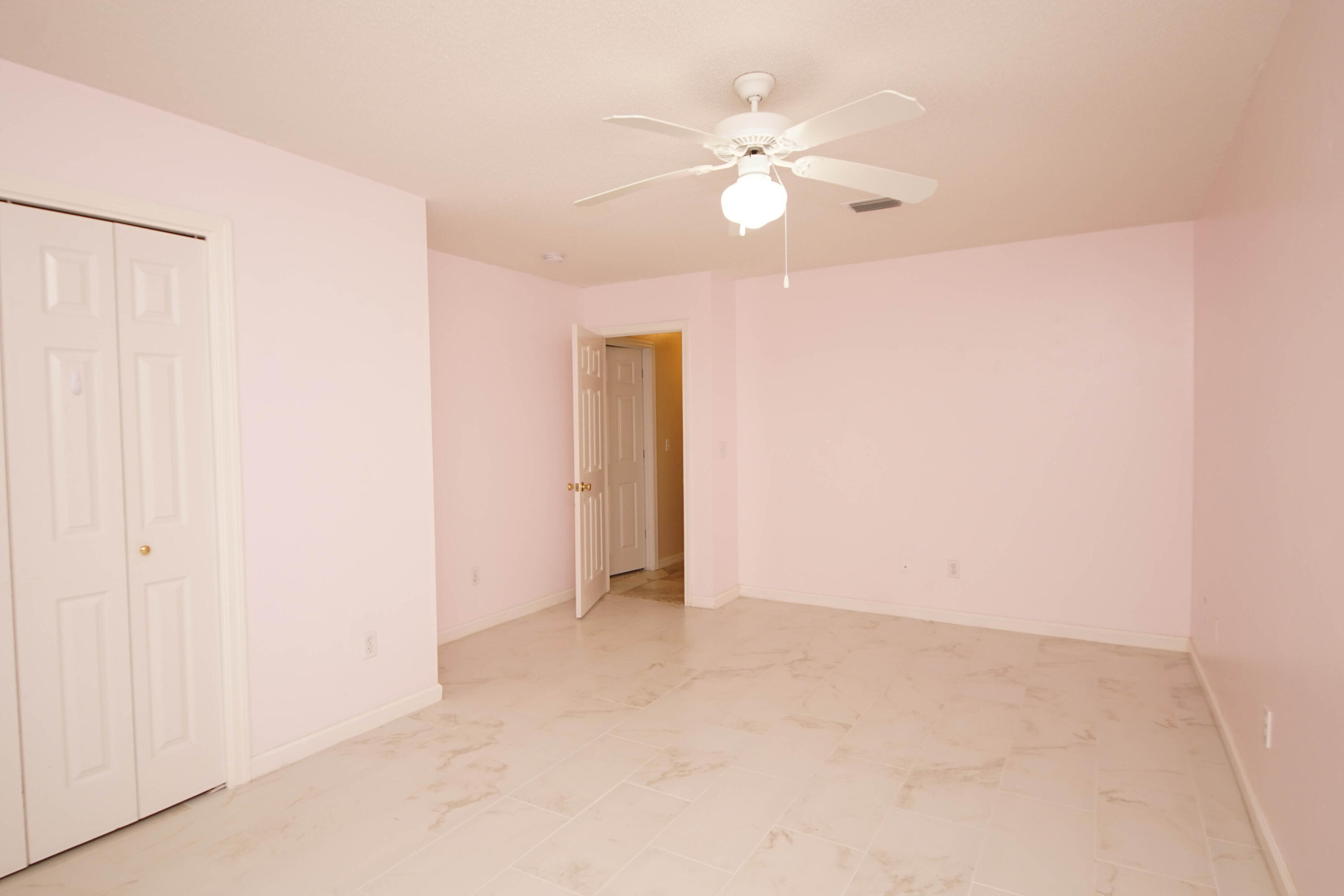 BELLA PLACE T/H - Residential