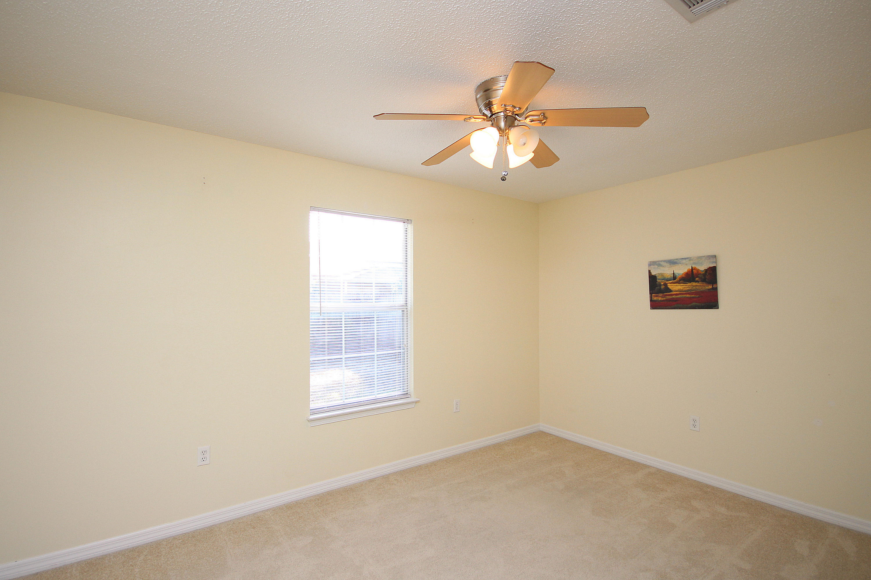 ROANOKE VILLAGE S/D - Residential