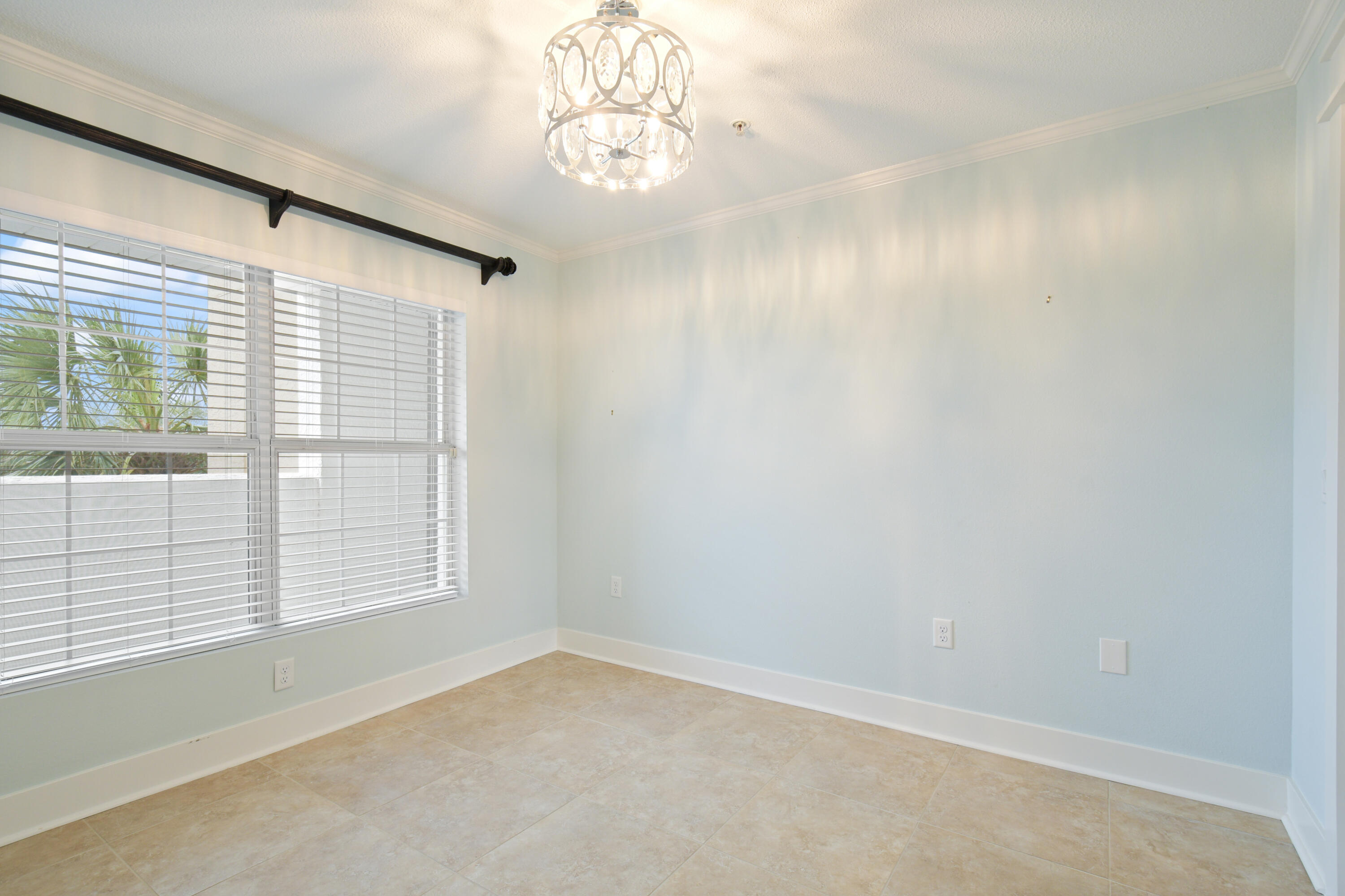 FLORIDA CLUB - Residential Lease