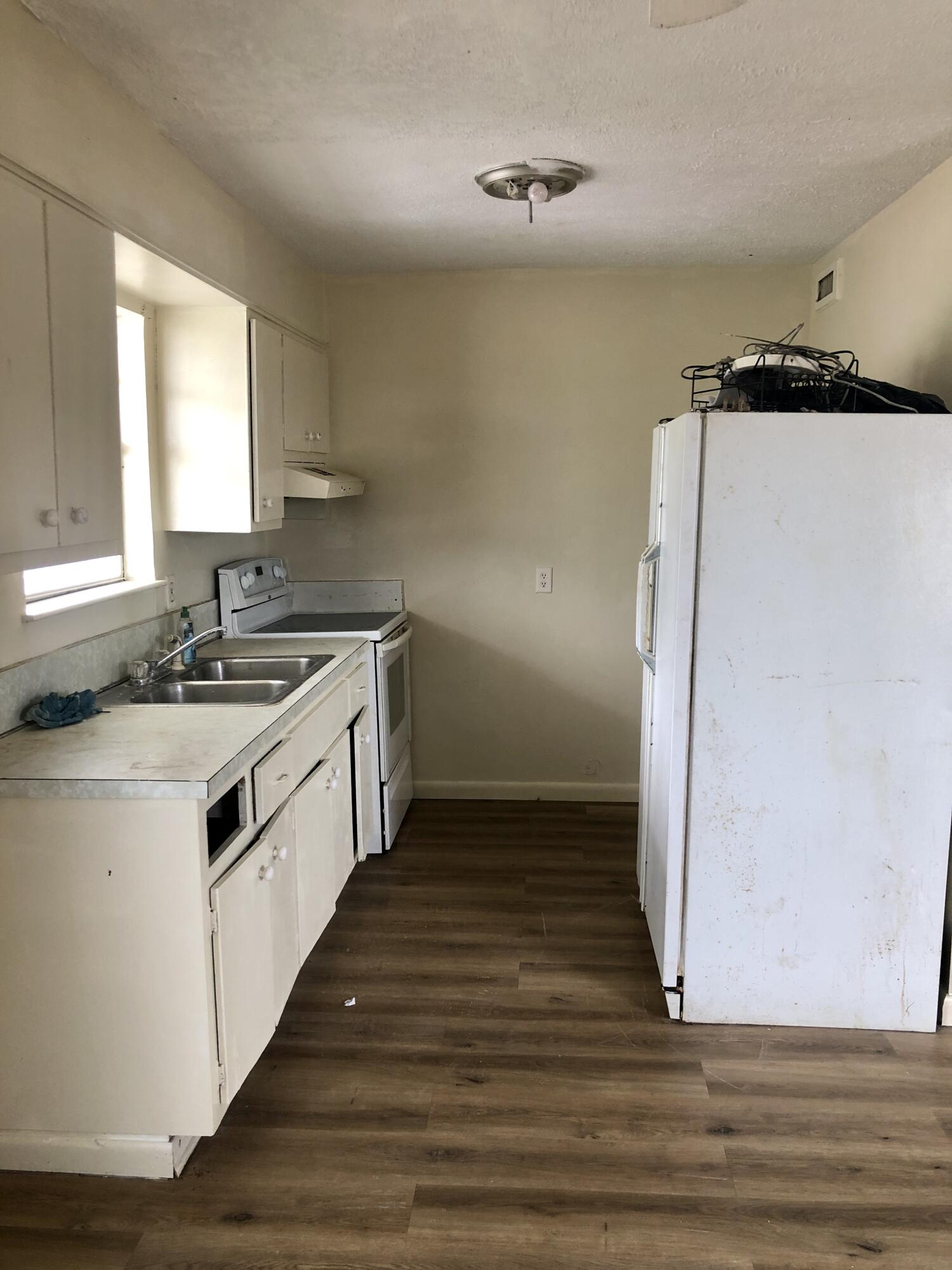 SILVER SANDS UNIT 2 - Residential